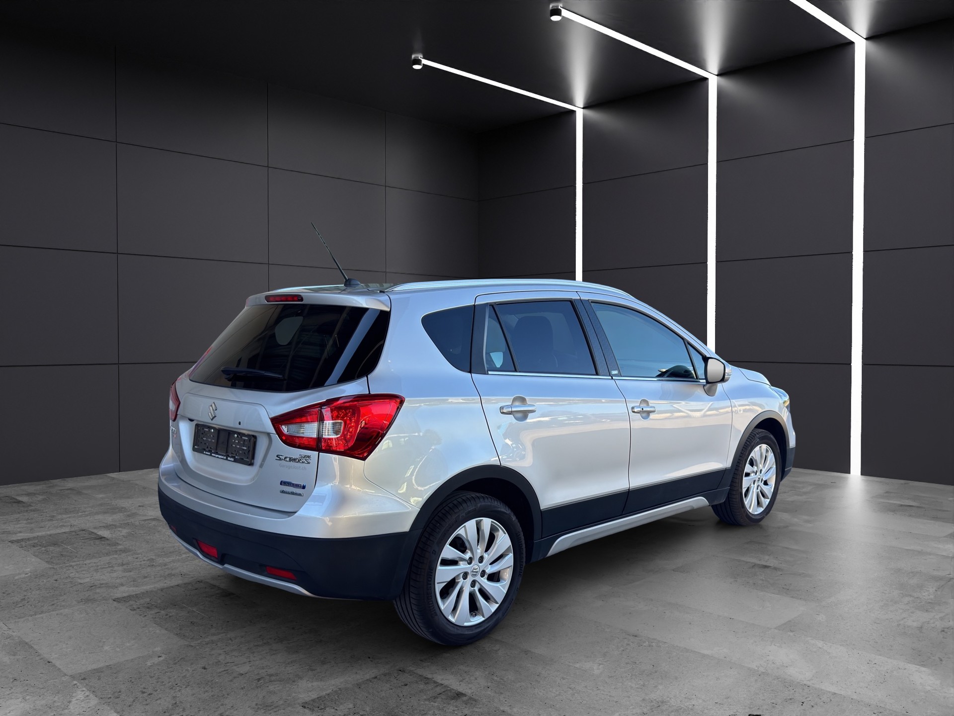 SUZUKI SX4 S-Cross 1.4 16V Generation Top Hybrid 4WD Automatic-image-5