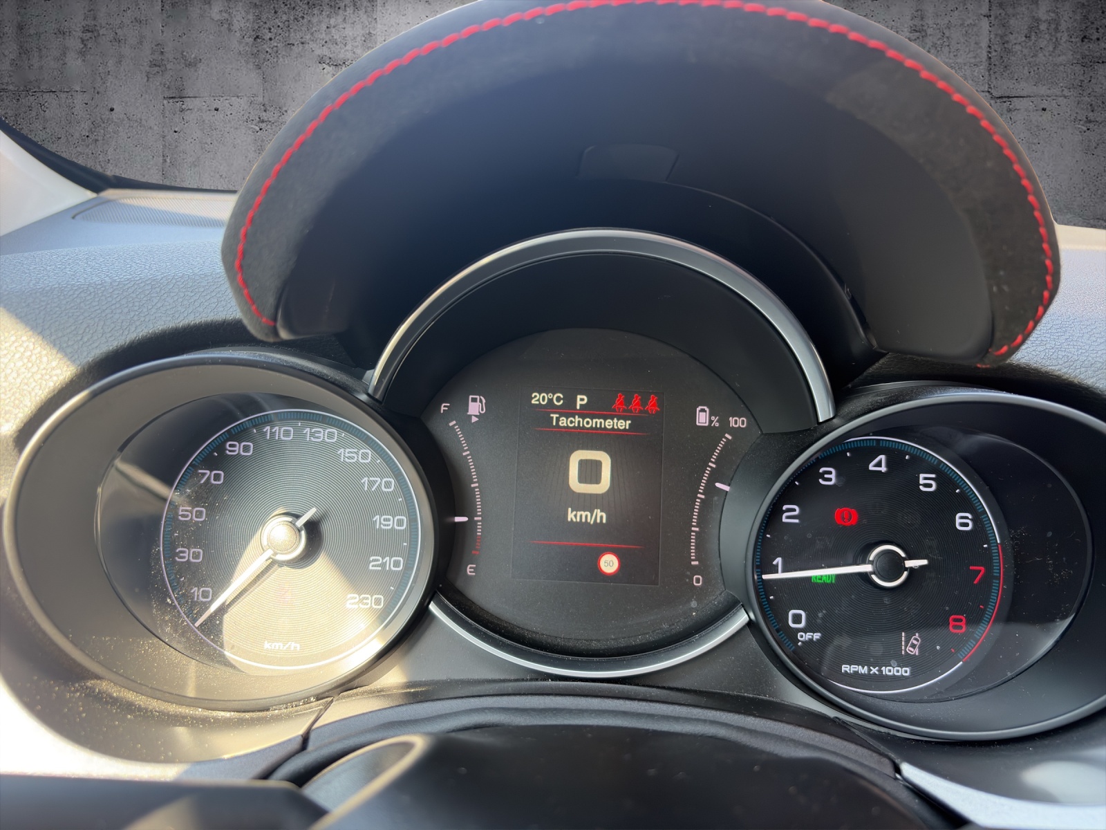 FIAT 500X 1.5 Hybrid Sport DCT-image-12