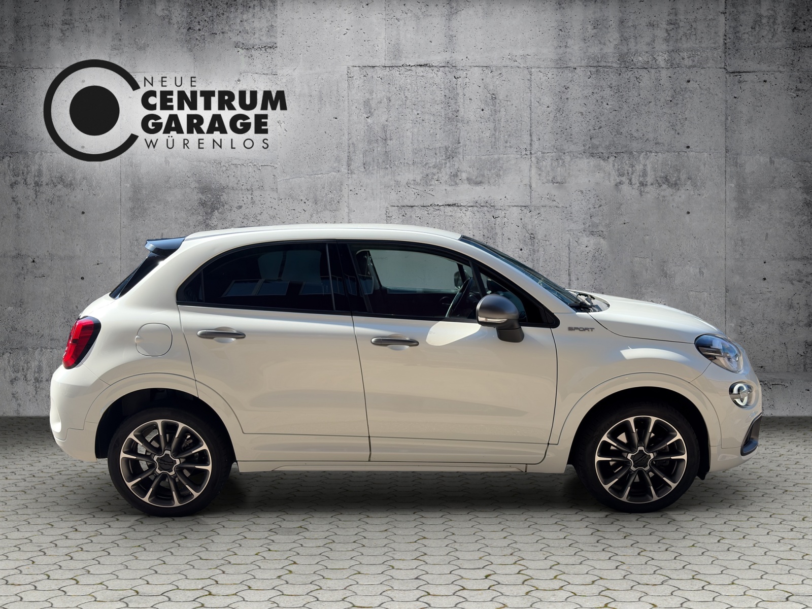 FIAT 500X 1.5 Hybrid Sport DCT-image-2