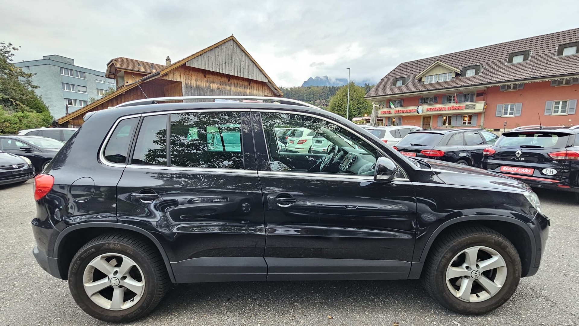 VW Tiguan 2.0 TSI Sport&Style DSG-image-3