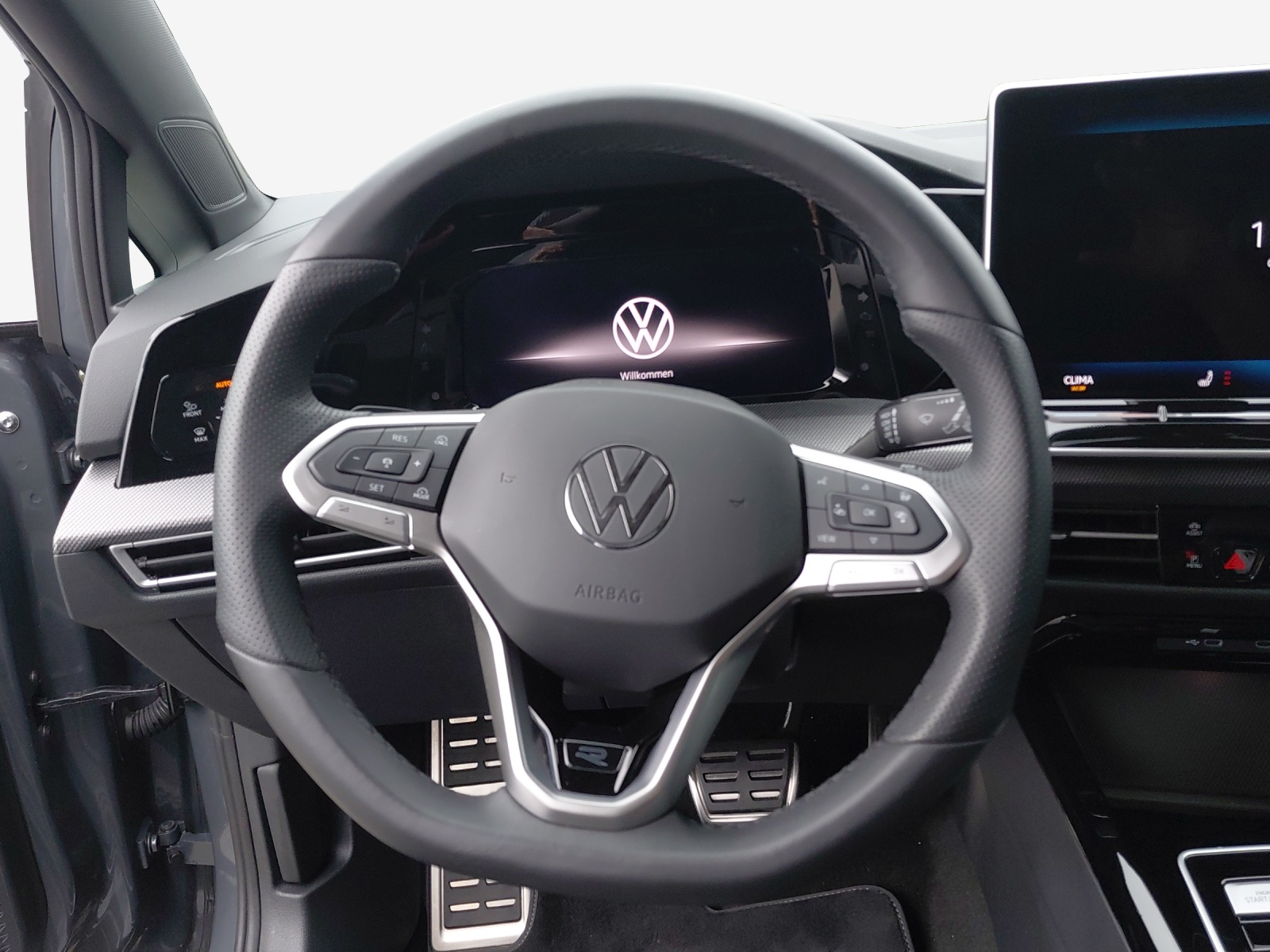 VW Golf 2.0 TSI R-Line DSG 4 Motion-image-9