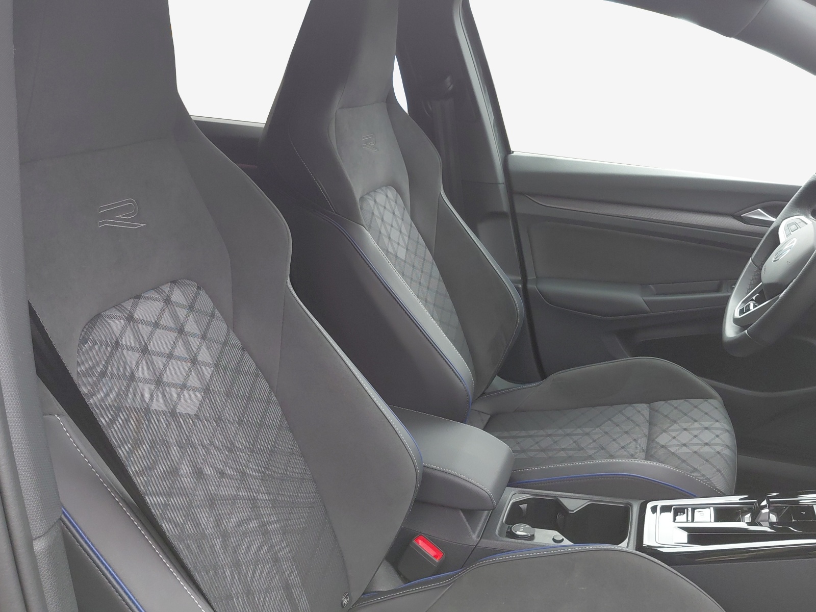 VW Golf 2.0 TSI R-Line DSG 4 Motion-image-15
