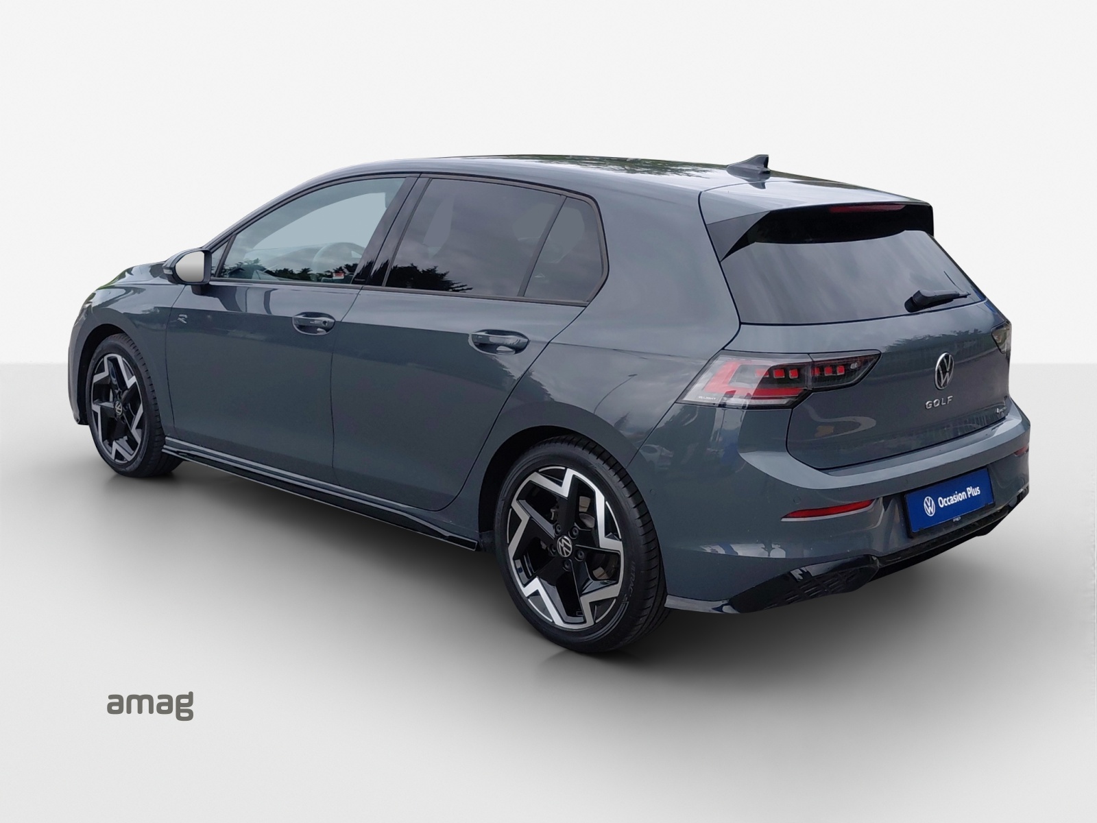 VW Golf 2.0 TSI R-Line DSG 4 Motion-image-2