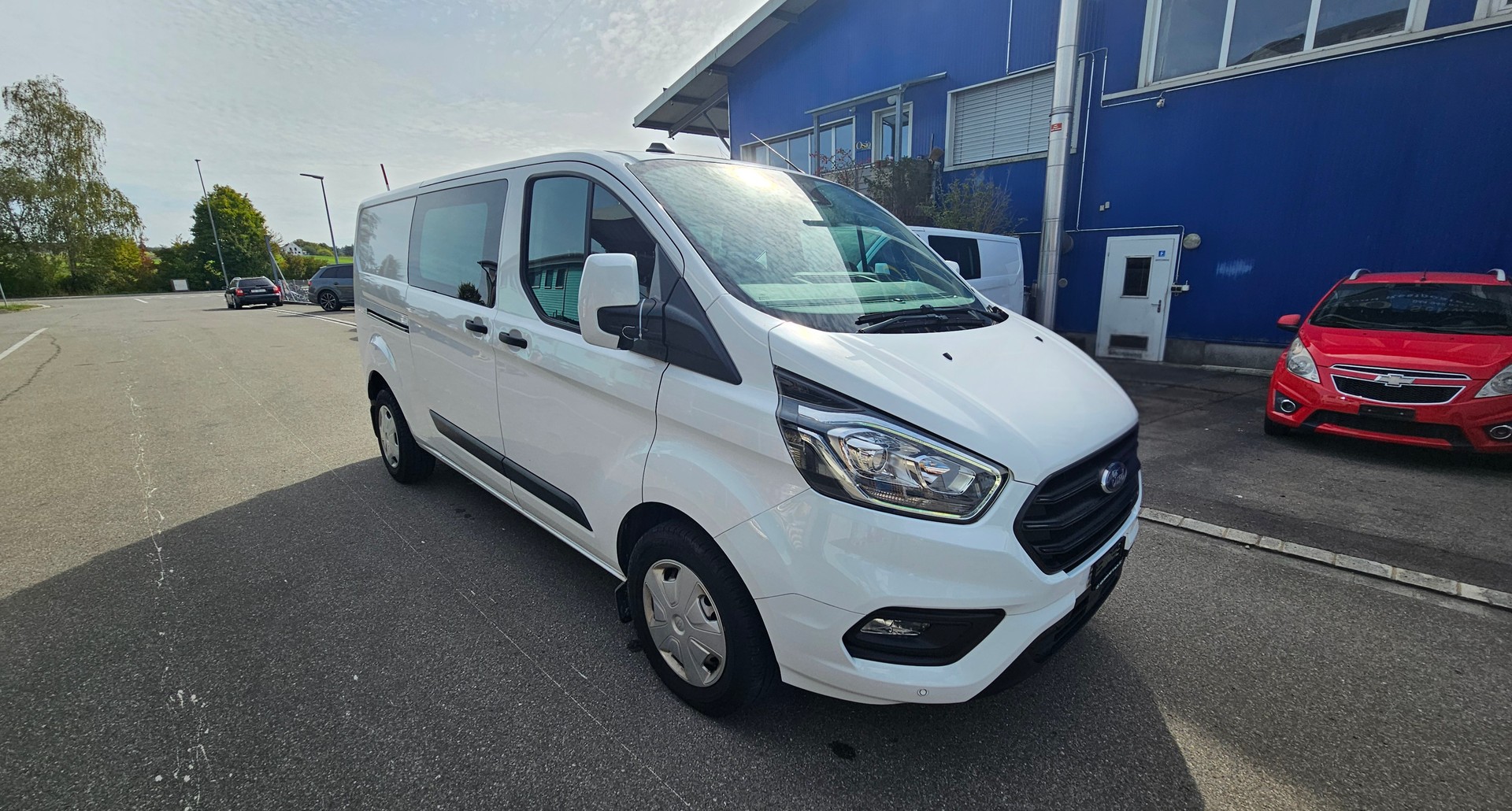 FORD Transit Custom Van 320 L2H1 DK Trend-image-1