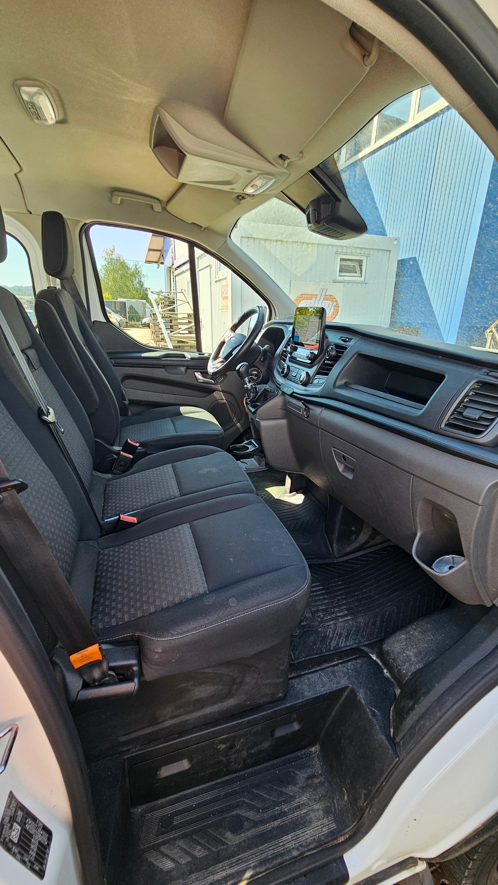 FORD Transit Custom Van 320 L2H1 DK Trend-image-10