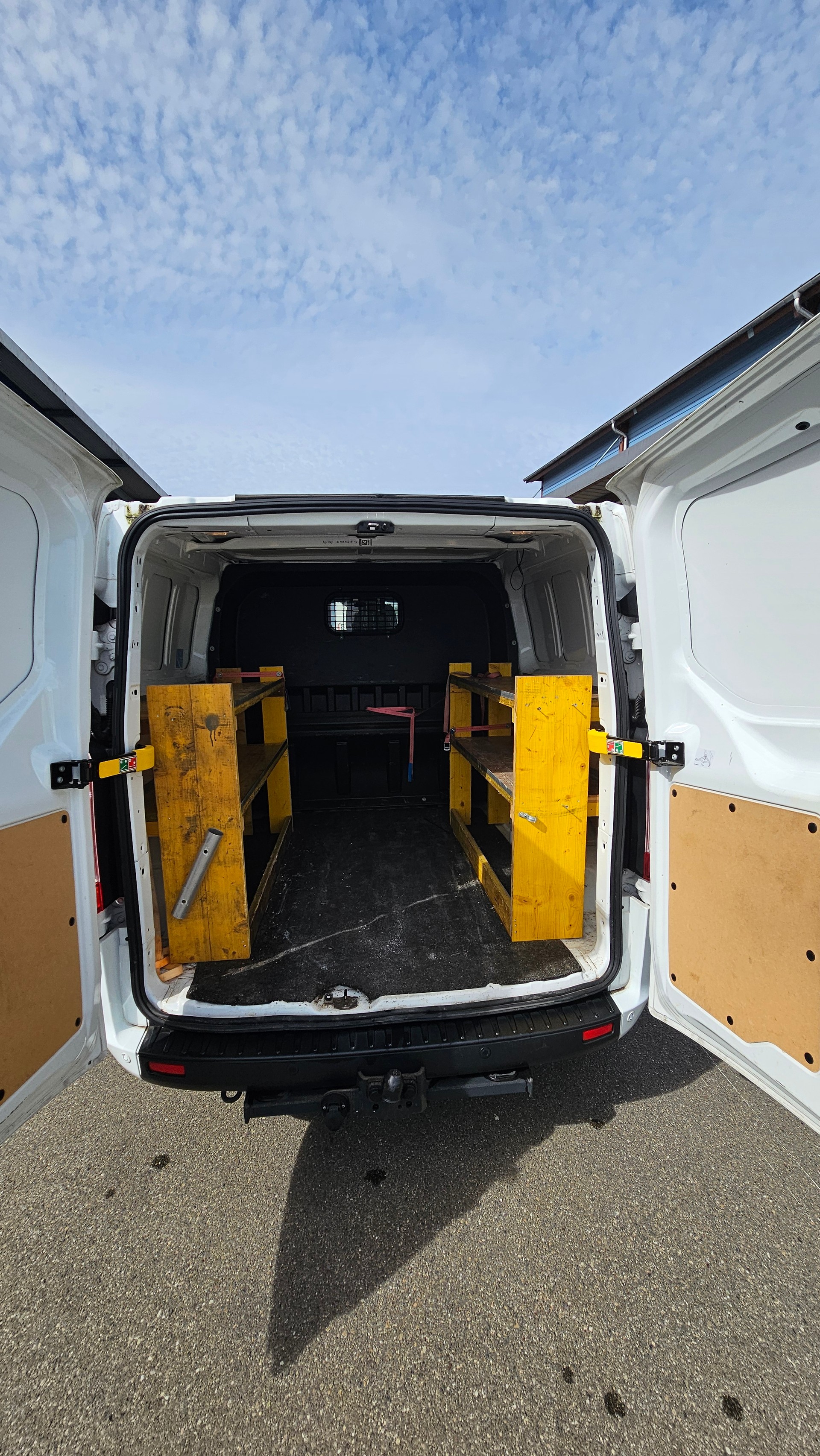 FORD Transit Custom Van 320 L2H1 DK Trend-image-19