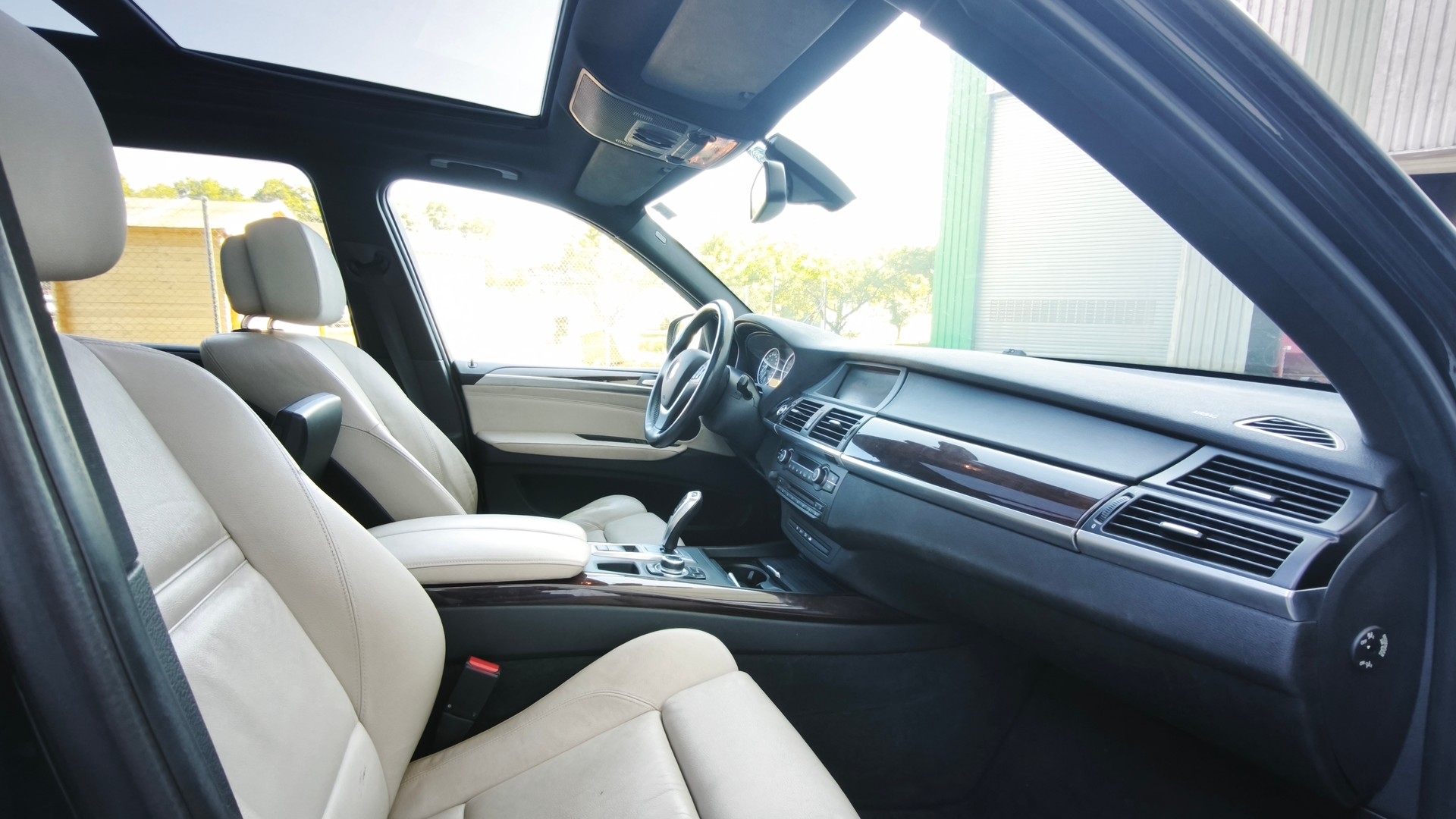 BMW X5 xDrive 30d 7 PLACES-image-7