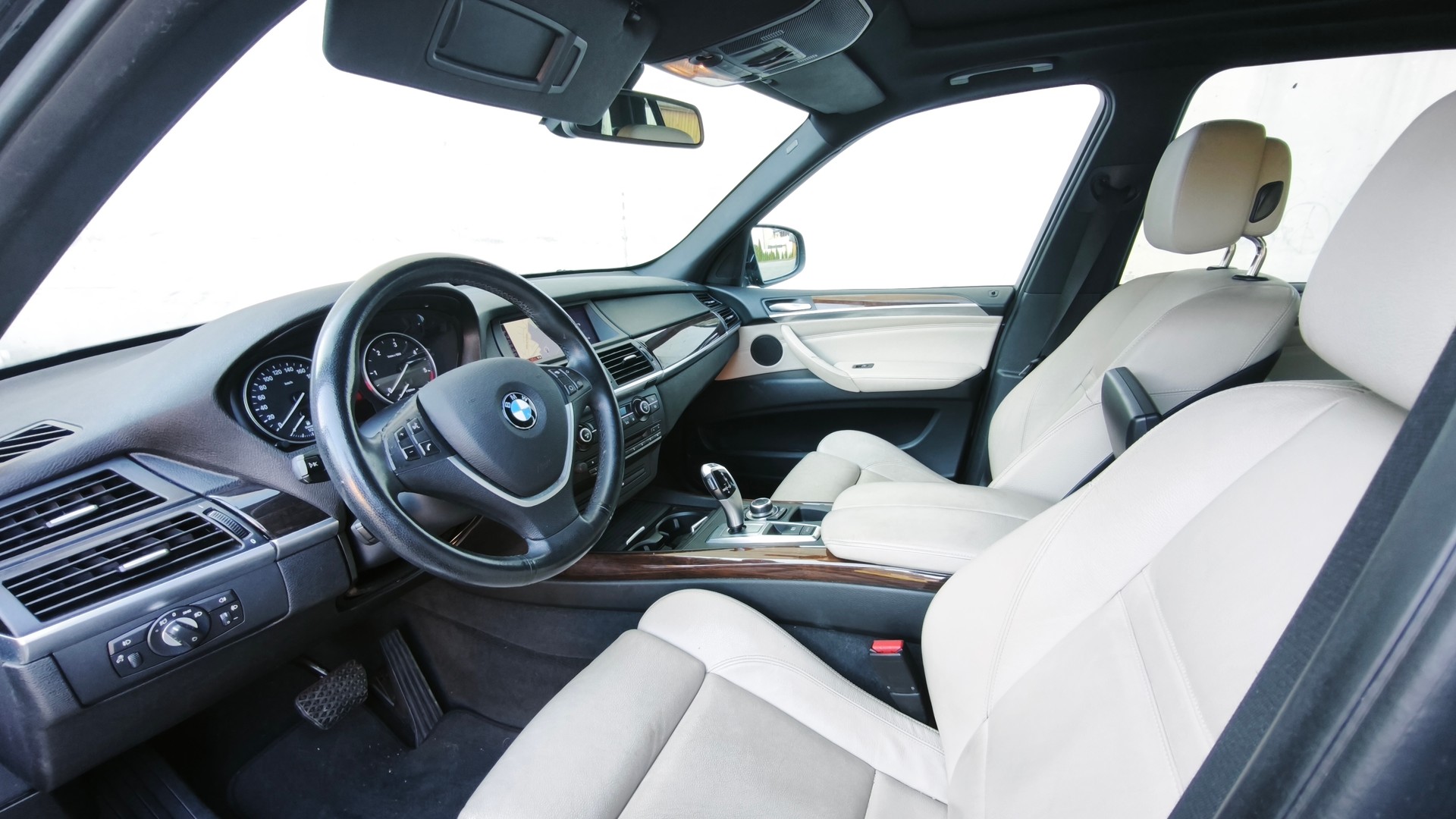 BMW X5 xDrive 30d 7 PLACES-image-6