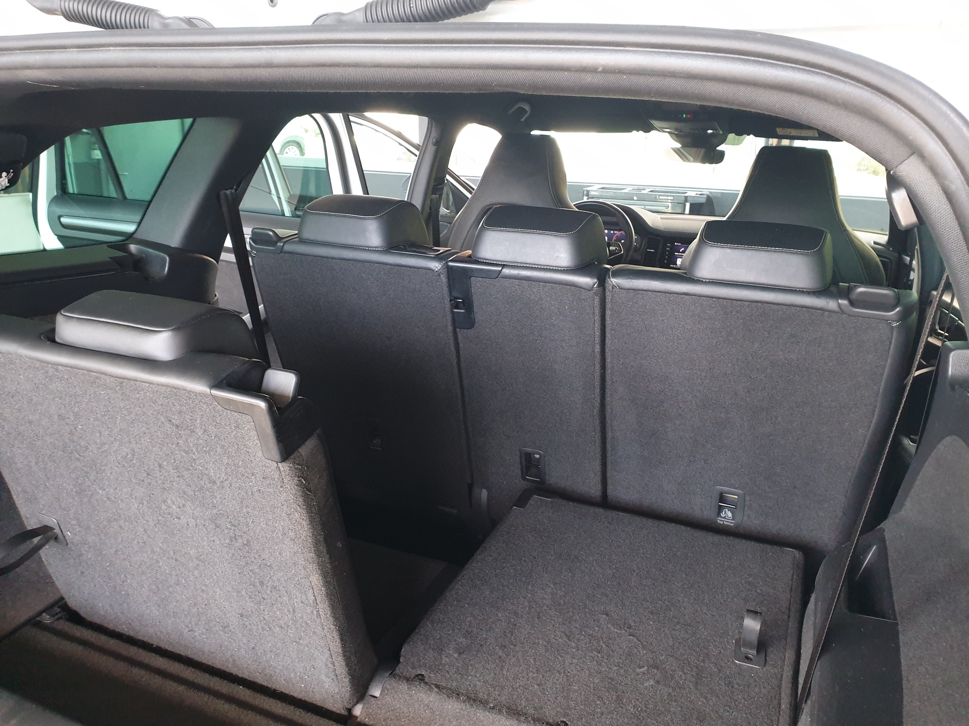 SKODA Kodiaq 2.0 TSI 4x4 SportLine 7P-image-14