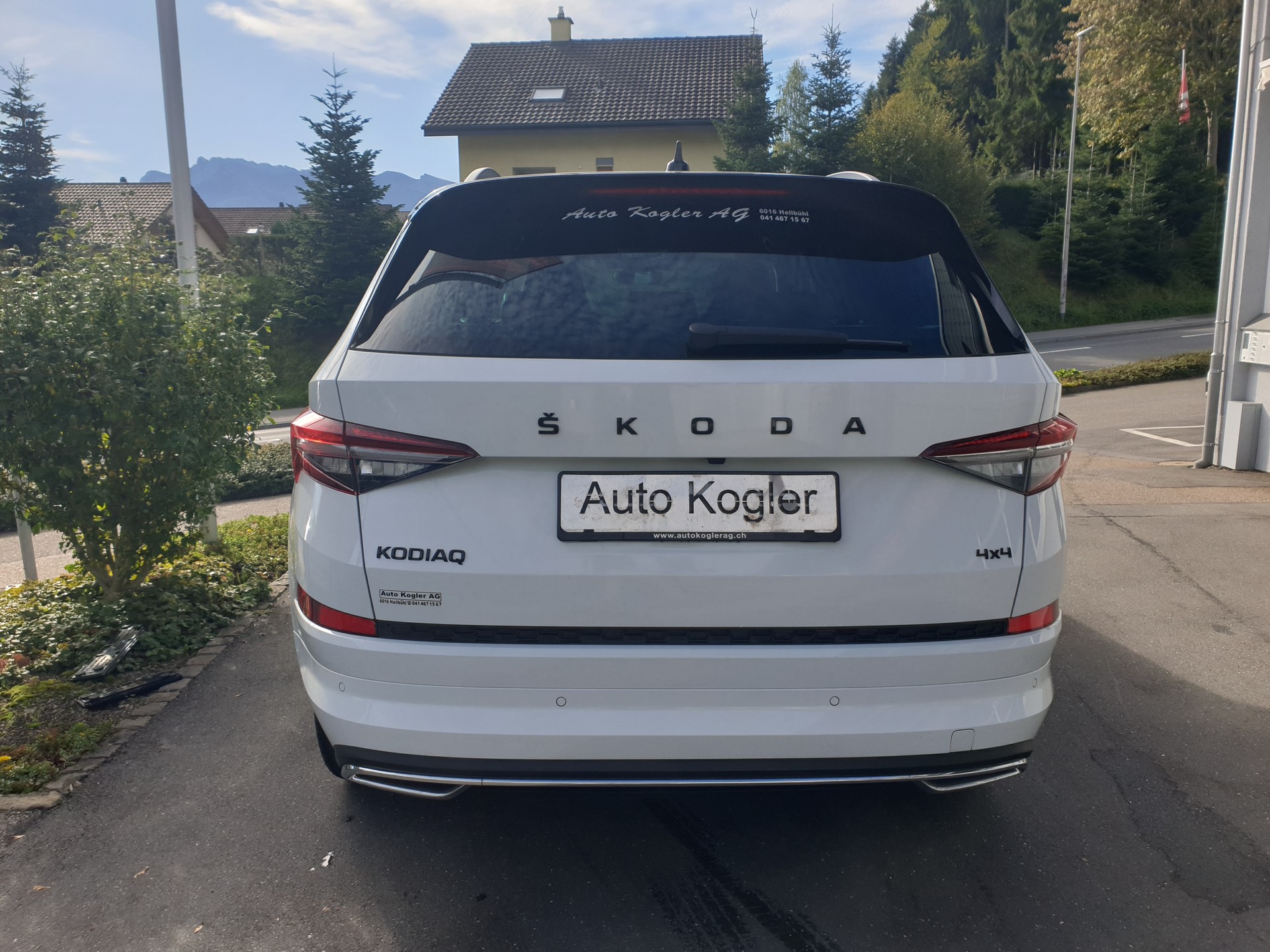 SKODA Kodiaq 2.0 TSI 4x4 SportLine 7P-image-3