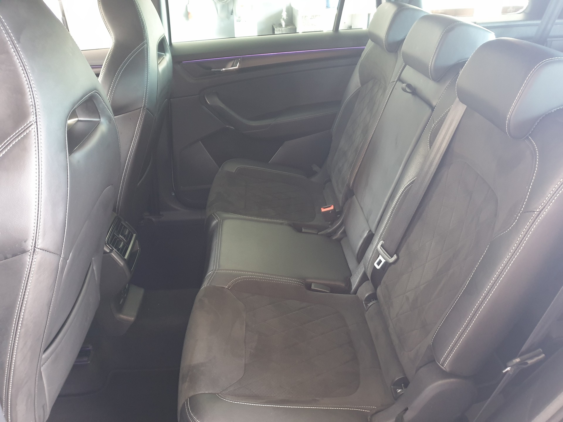 SKODA Kodiaq 2.0 TSI 4x4 SportLine 7P-image-12