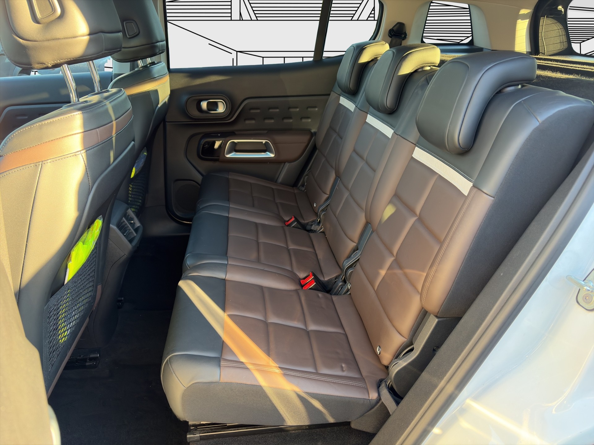 CITROEN C5 Aircross 1.6 PureTech Shine-image-12