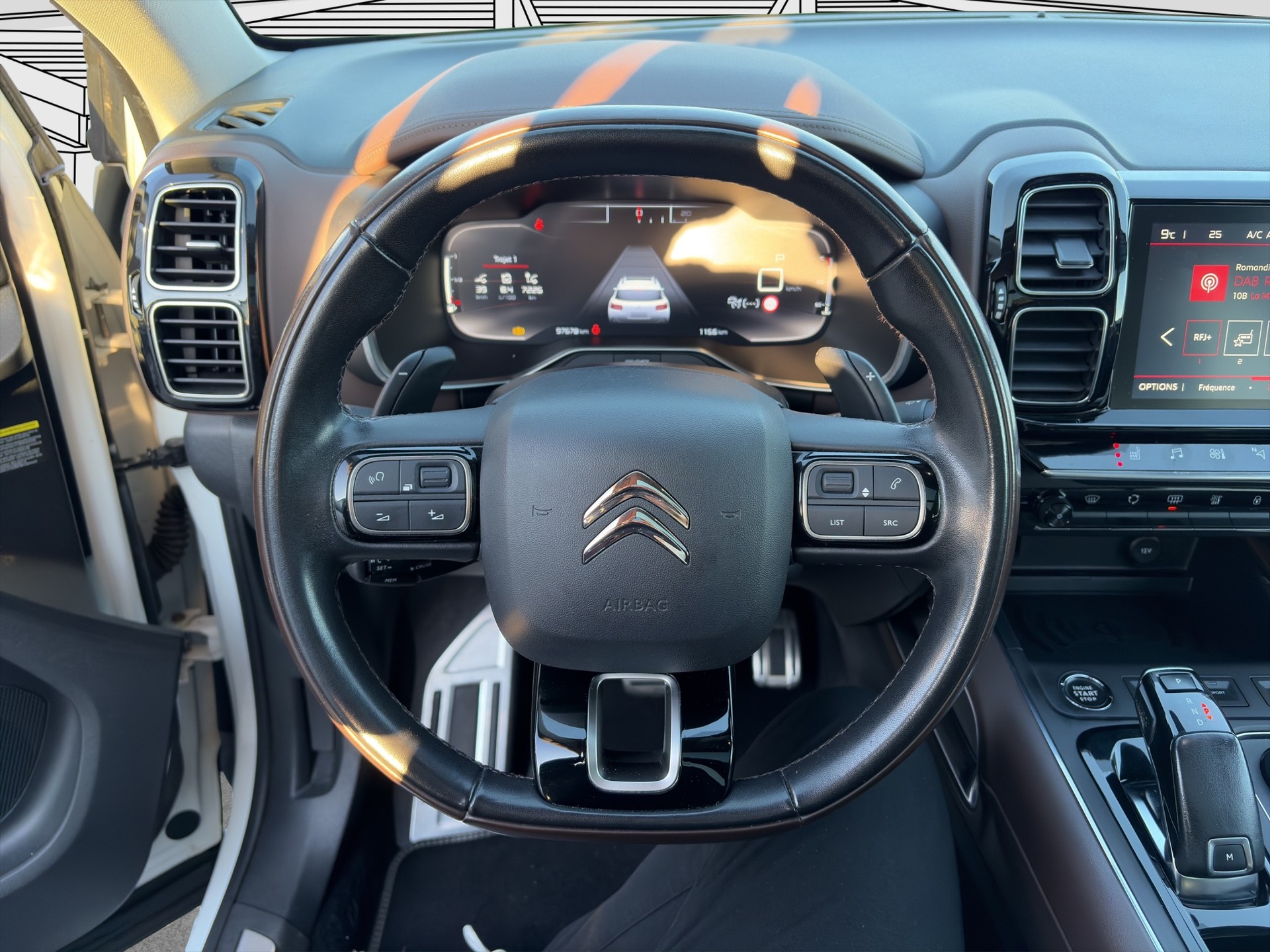 CITROEN C5 Aircross 1.6 PureTech Shine-image-9