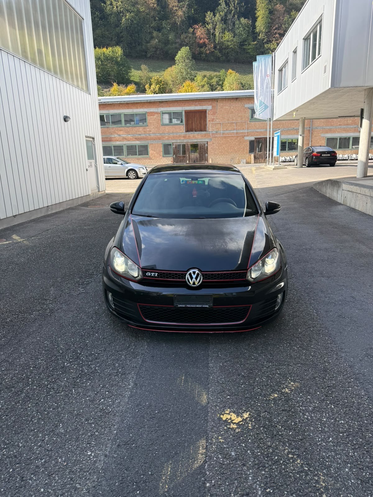 Car photo