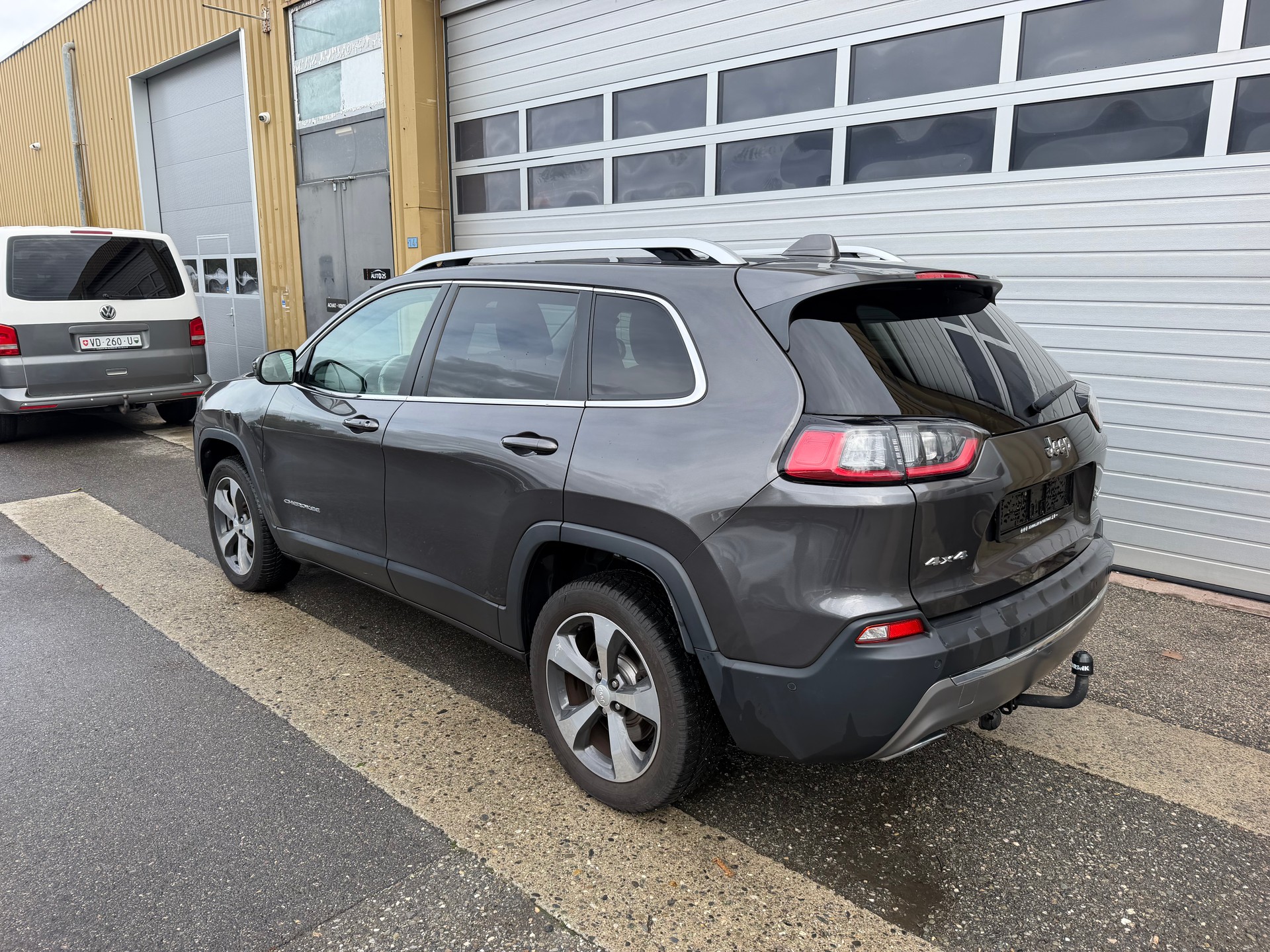 JEEP Cherokee 2.2MJ Limited AWD Drive II 9ATX-image-3