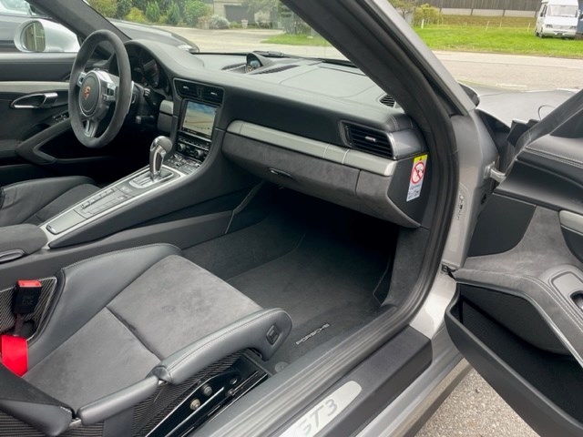 PORSCHE 911 GT3 PDK-image-15