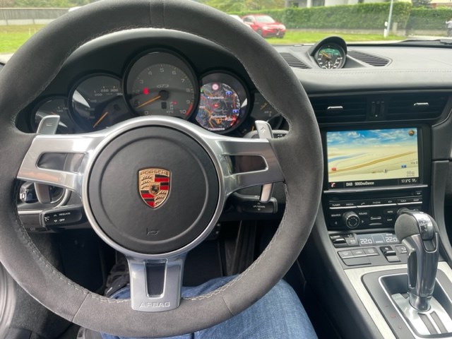 PORSCHE 911 GT3 PDK-image-8