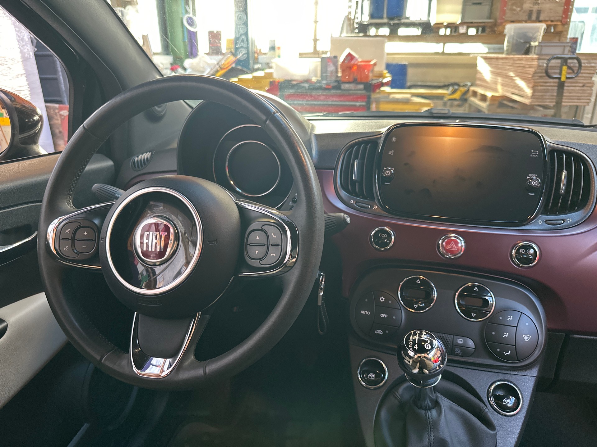 FIAT 500 C 0.9 Twinair Sport-image-5