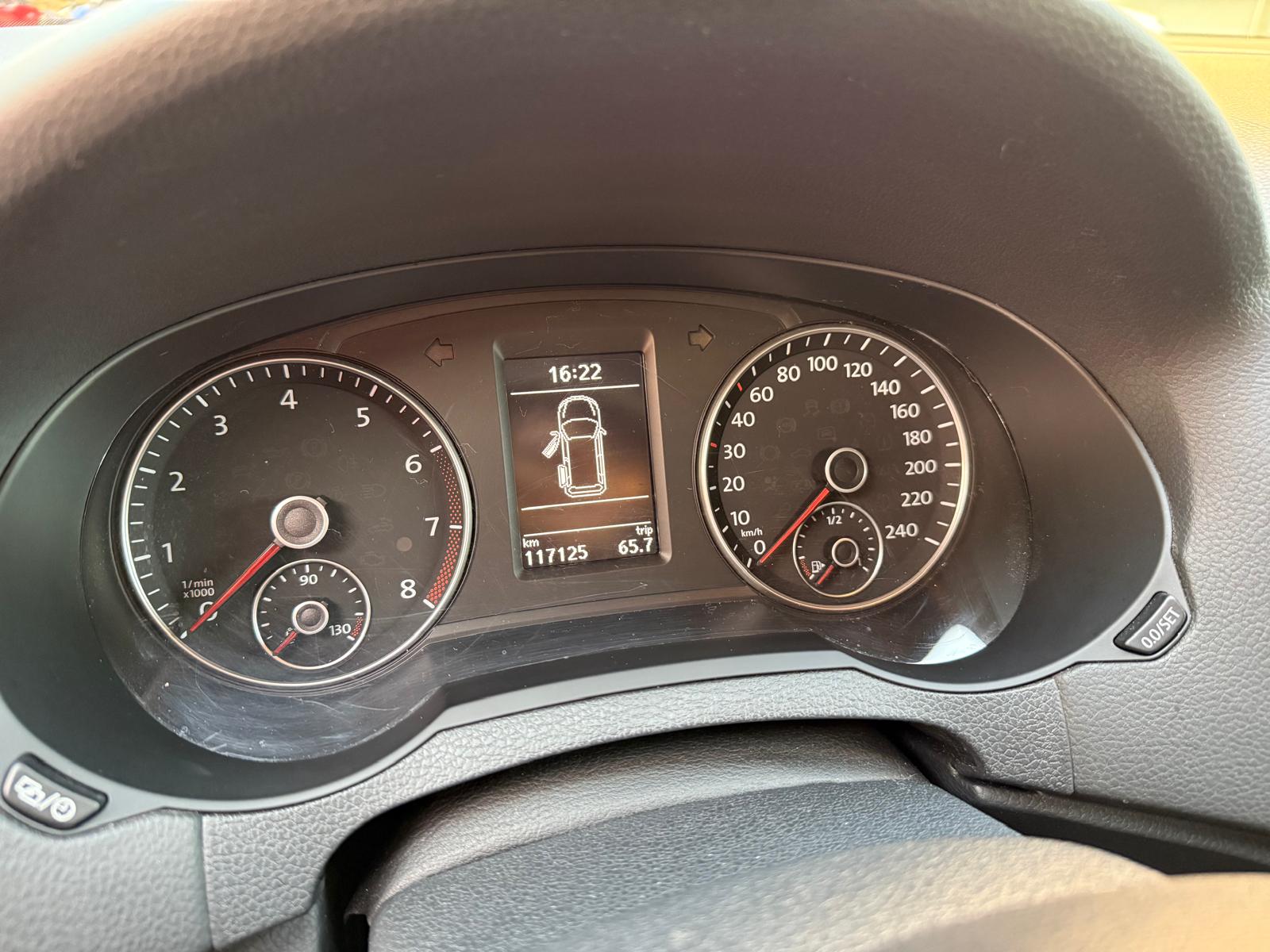 SEAT Alhambra 1.4 TSI Reference Eco DSG-image-14