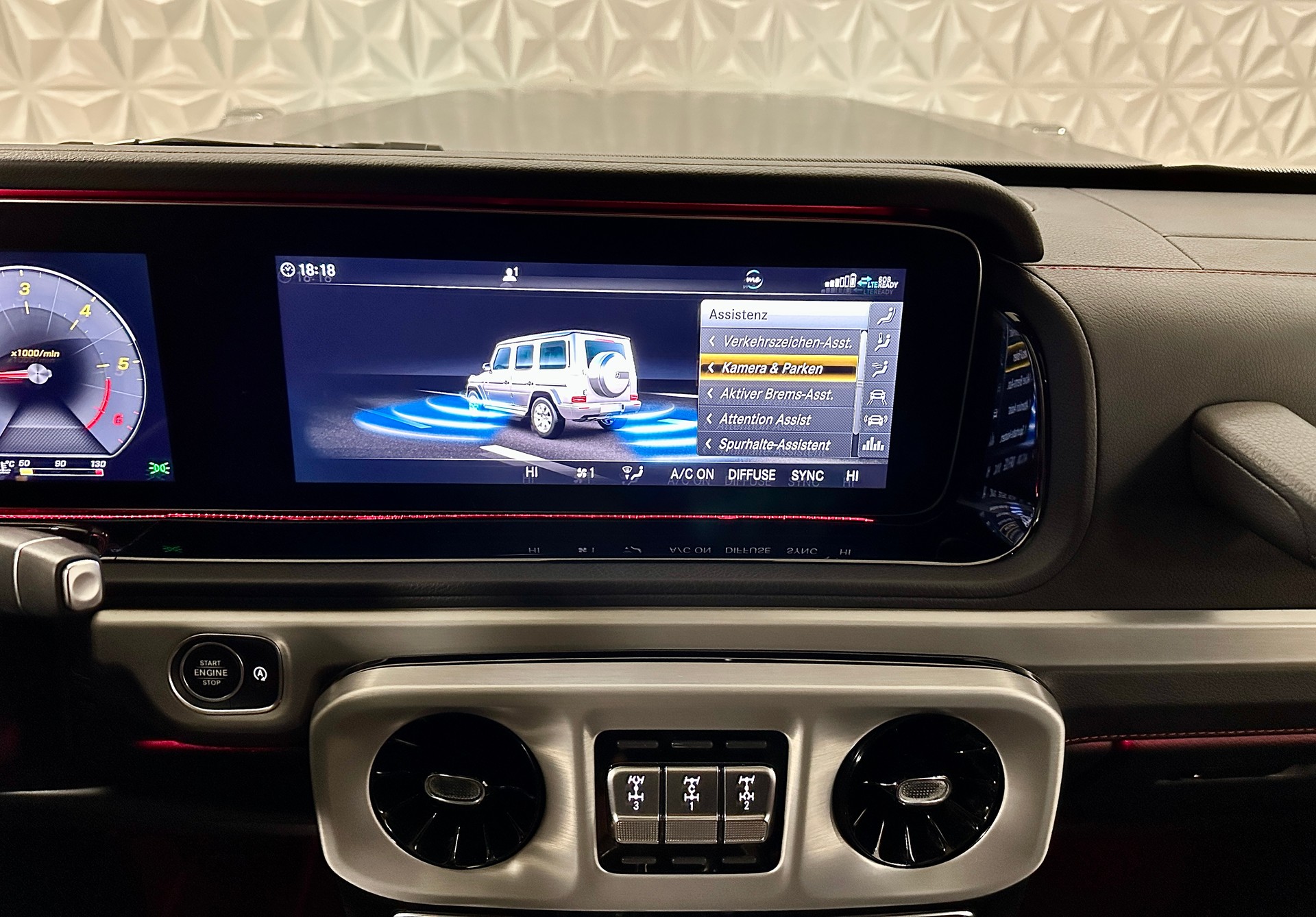MERCEDES-BENZ G 400 d AMG Line 9G-Tronic-image-21