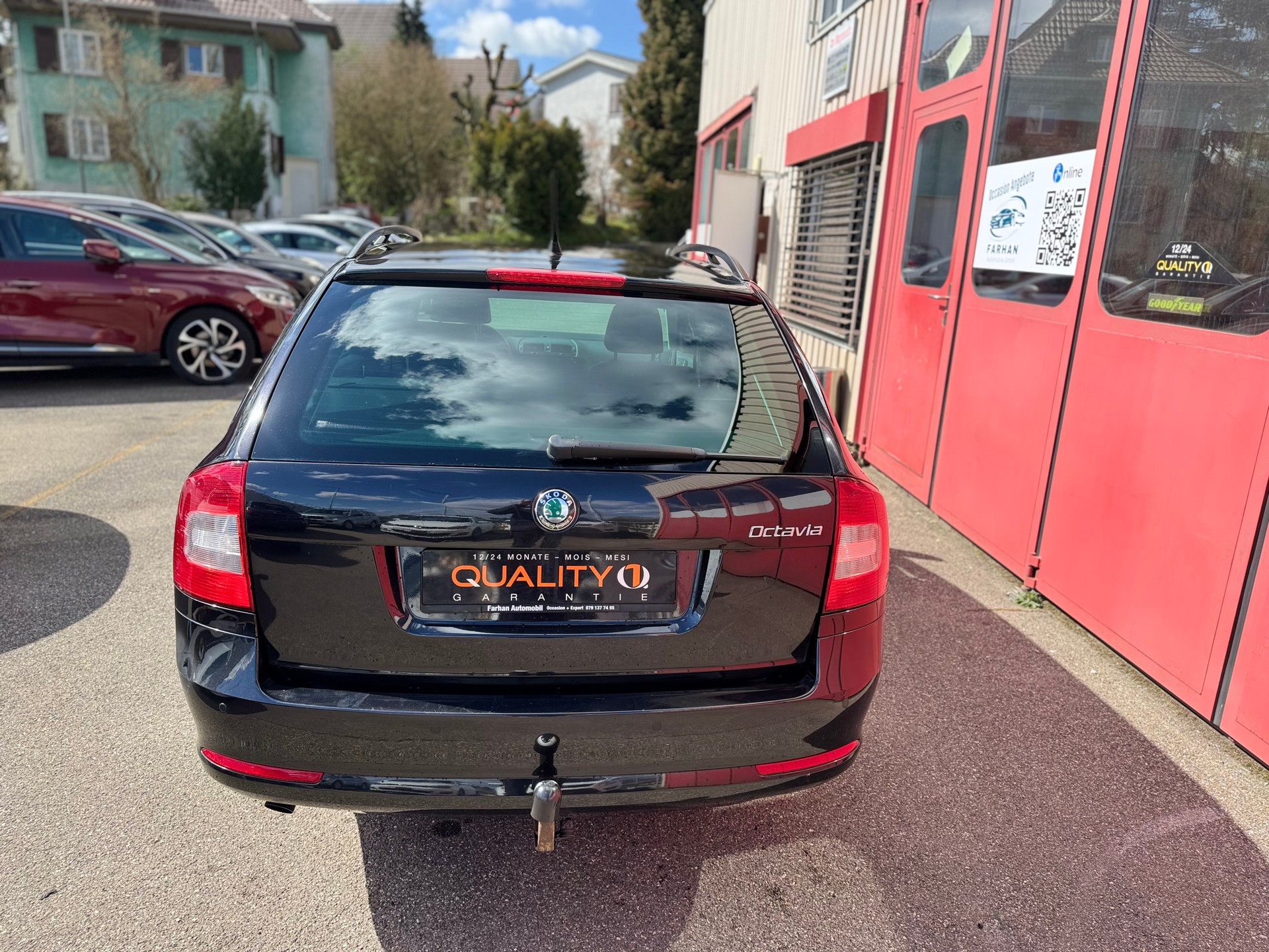 SKODA Octavia Combi 1.6 TDI Elegance DSG-image-3