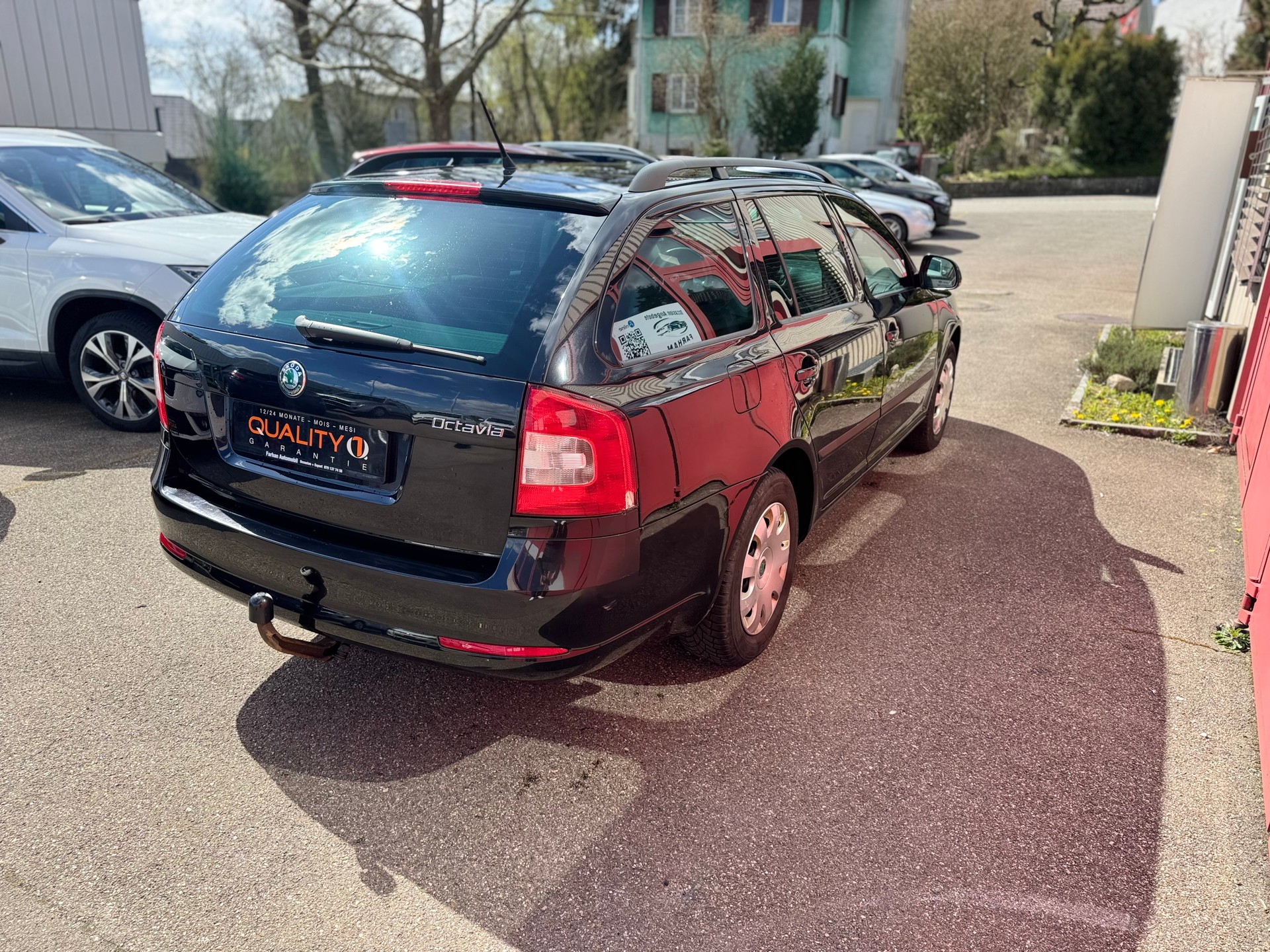 SKODA Octavia Combi 1.6 TDI Elegance DSG-image-4
