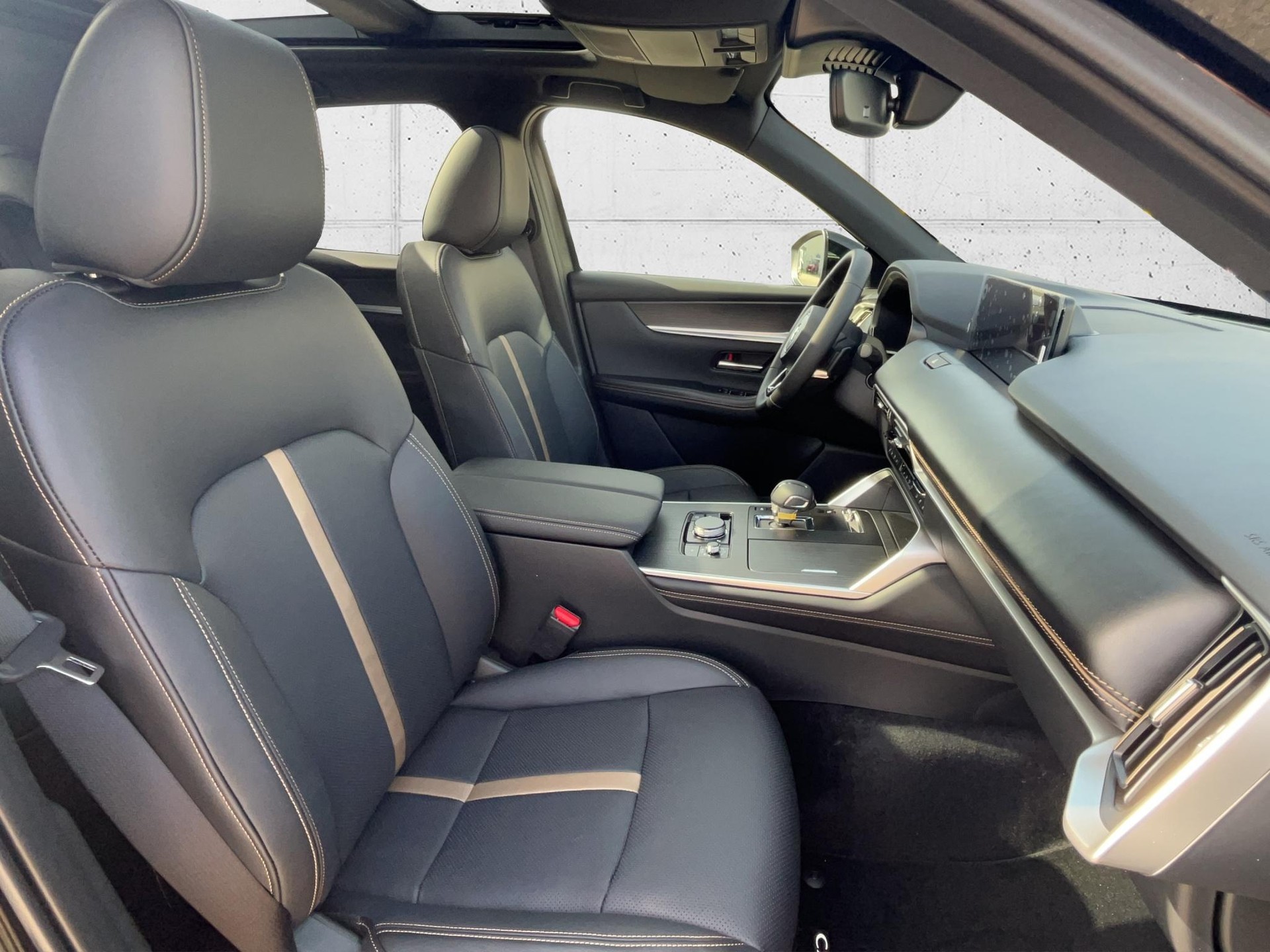 MAZDA CX-60 2.5 PHEV Homura Plus-image-15