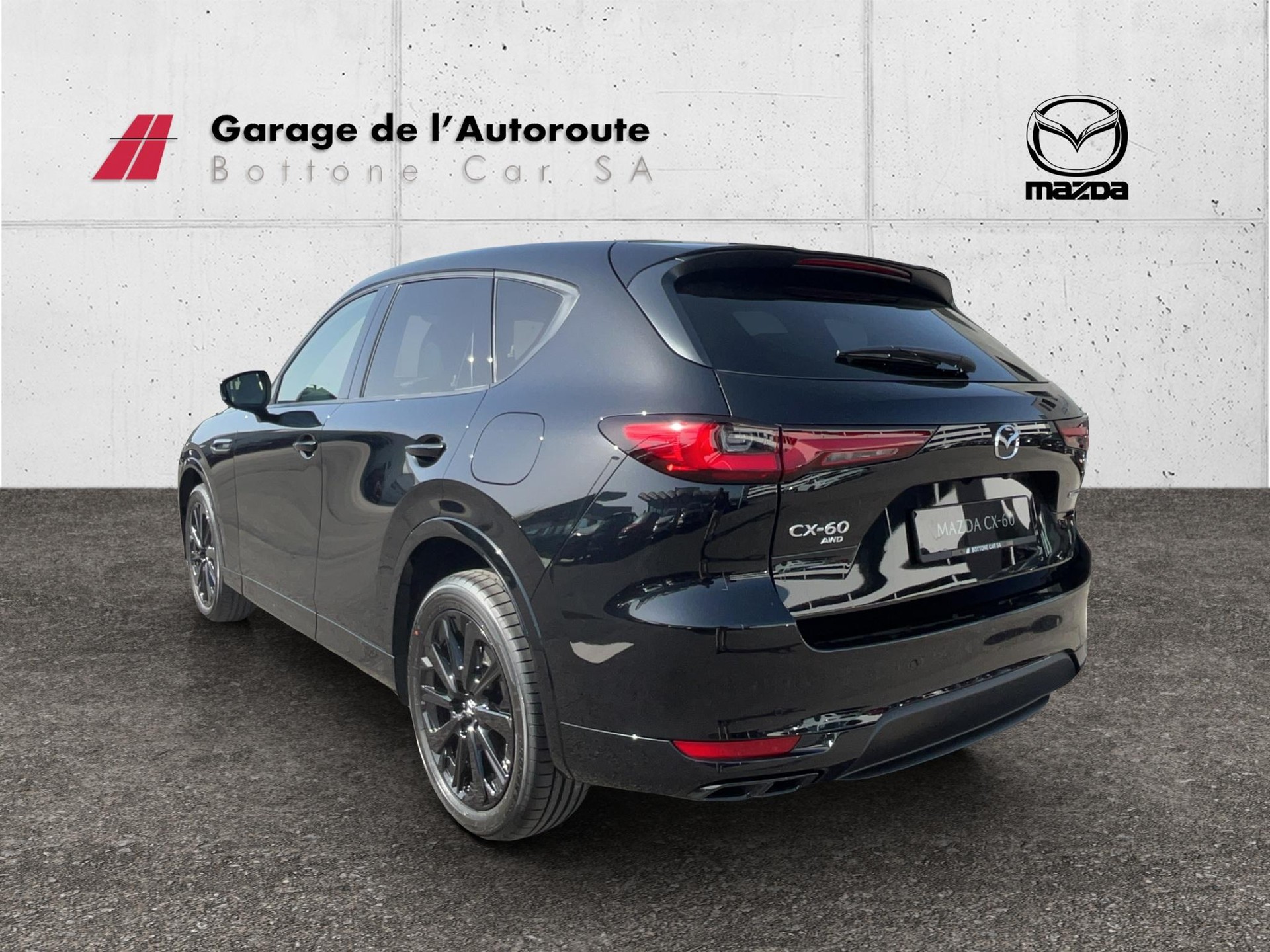 MAZDA CX-60 2.5 PHEV Homura Plus-image-2
