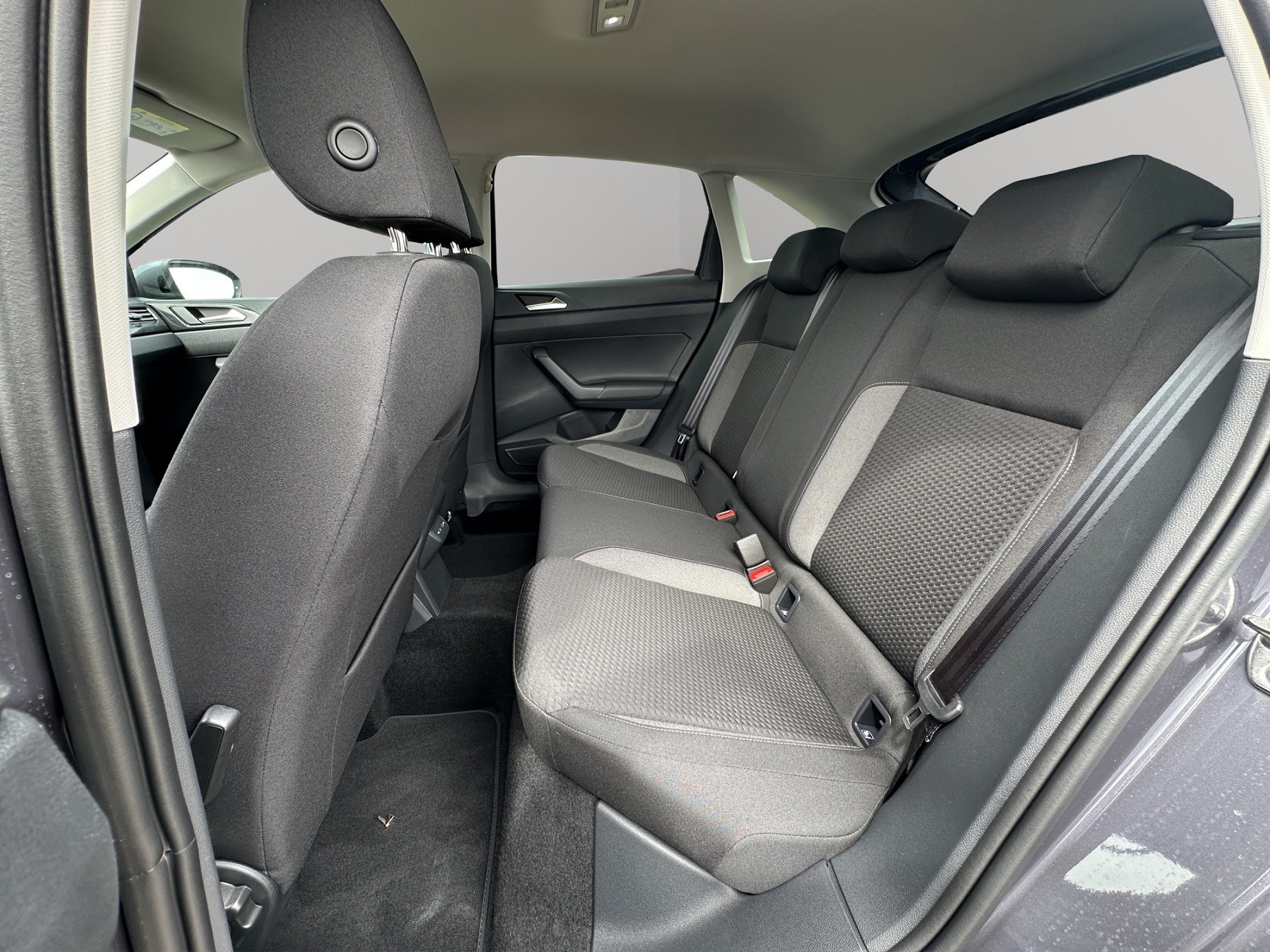 VW Taigo 1.0 TSI United DSG-image-10