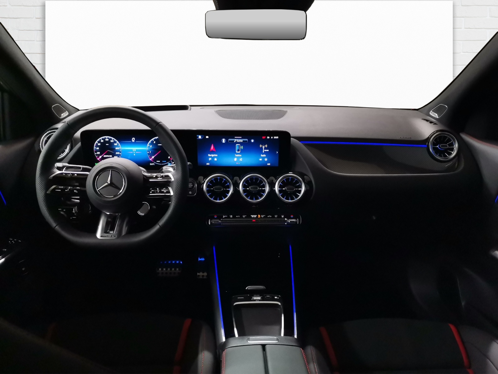 MERCEDES-BENZ AMG GLA 35 4Matic-image-7
