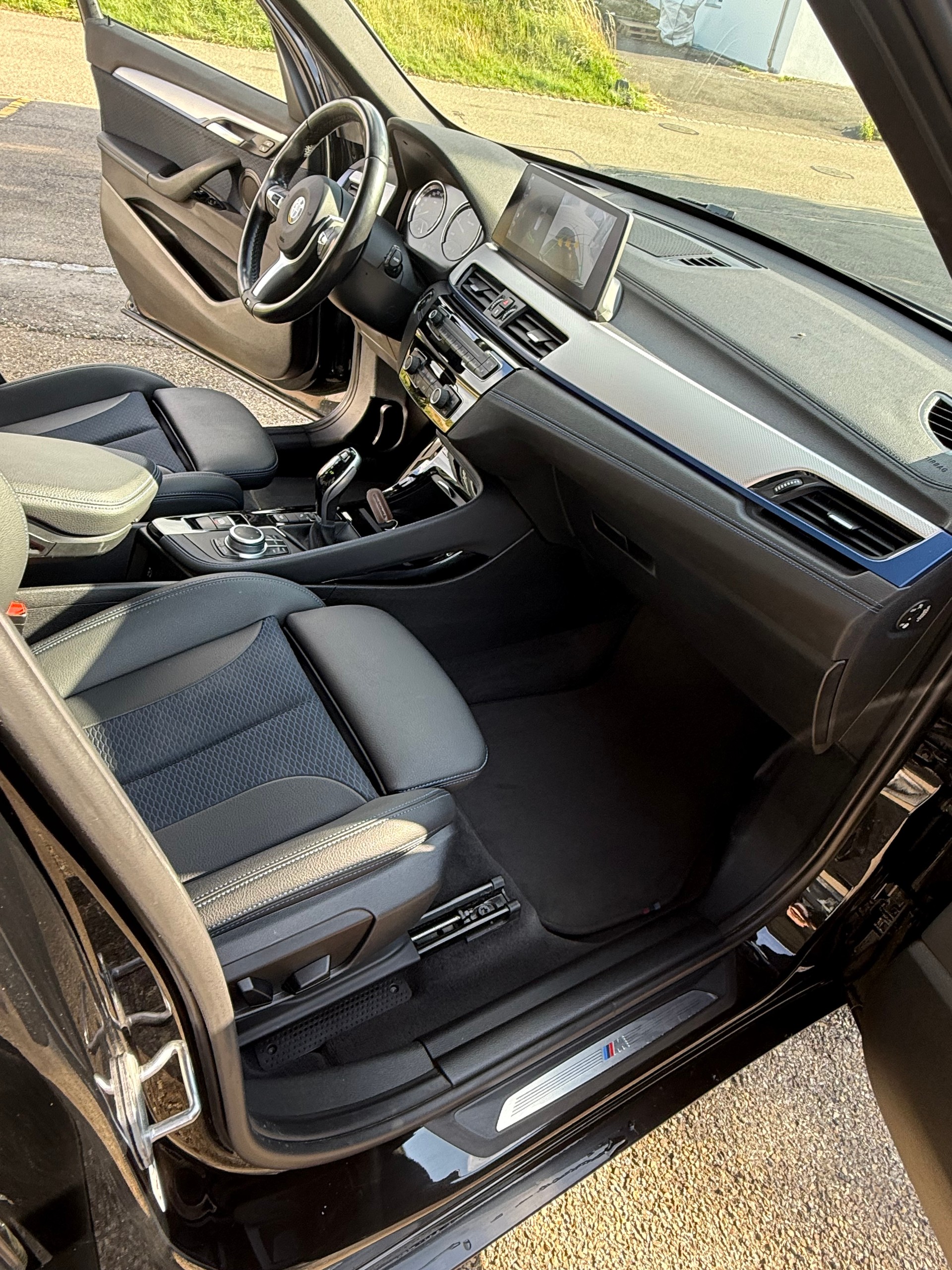 BMW X1 xDrive 18d M Sport Steptronic / VENDUE / VERKAUFT-image-6