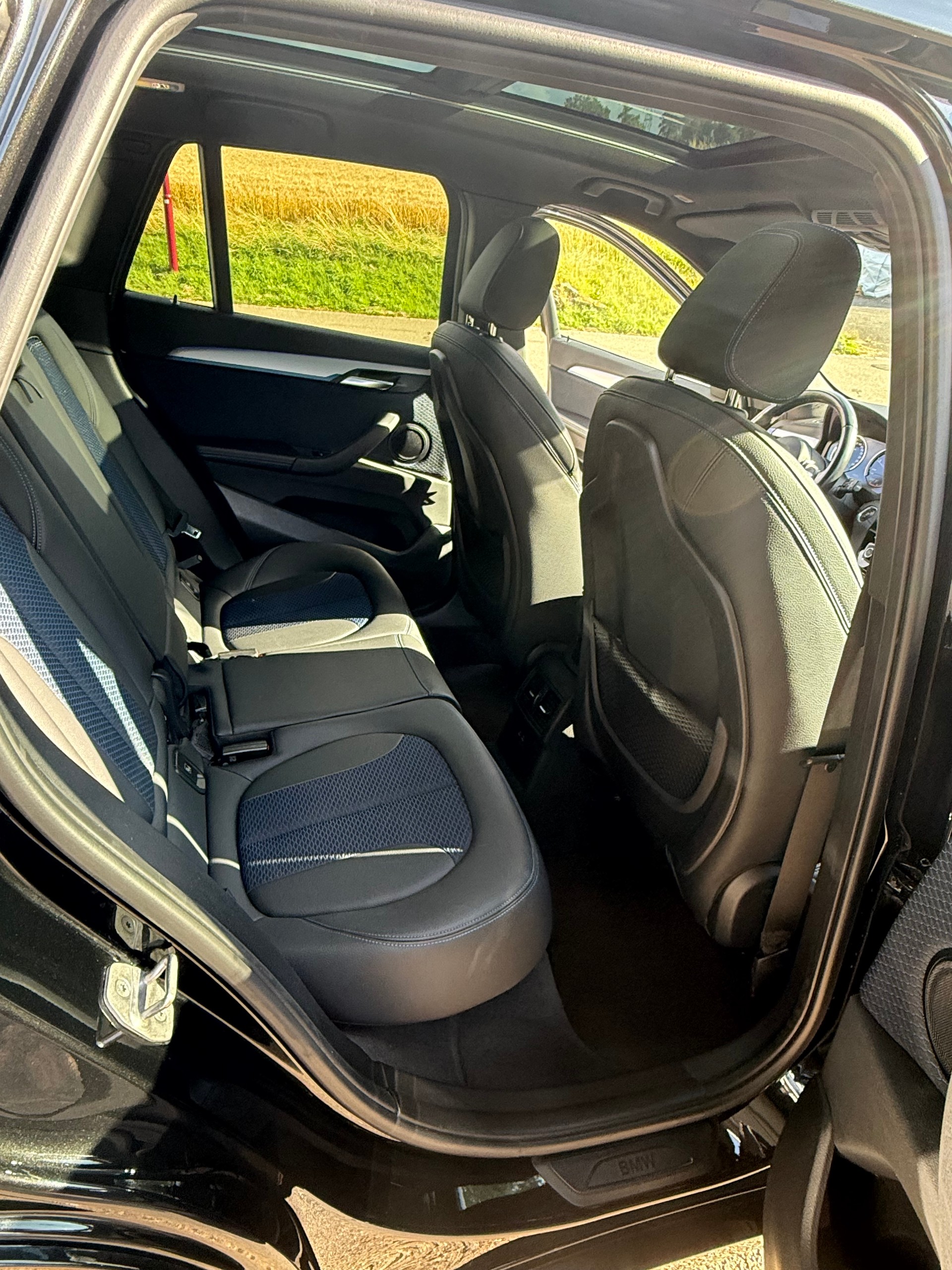 BMW X1 xDrive 18d M Sport Steptronic / VENDUE / VERKAUFT-image-9