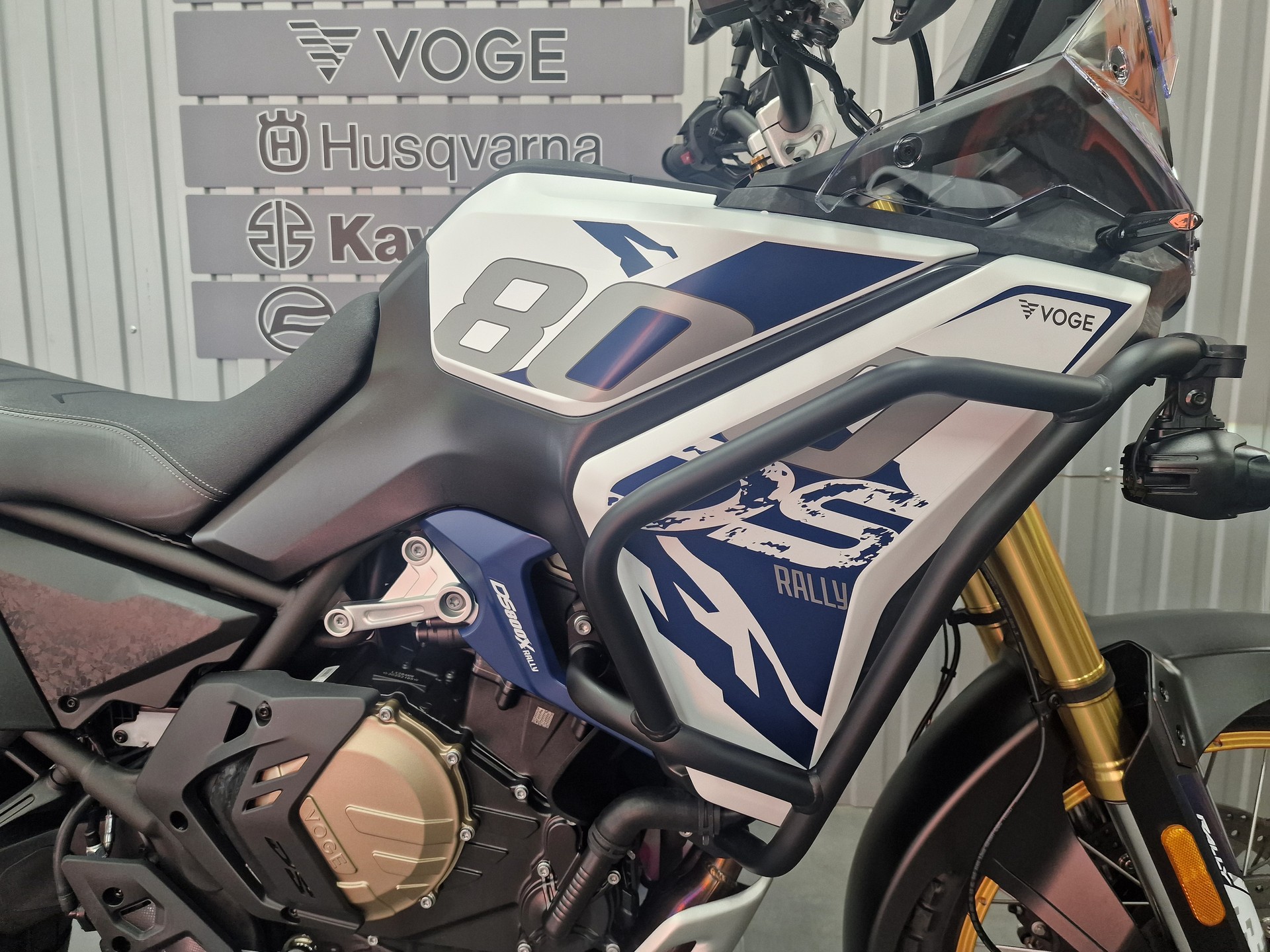 VOGE 800 DS Rally-showroom-element-3