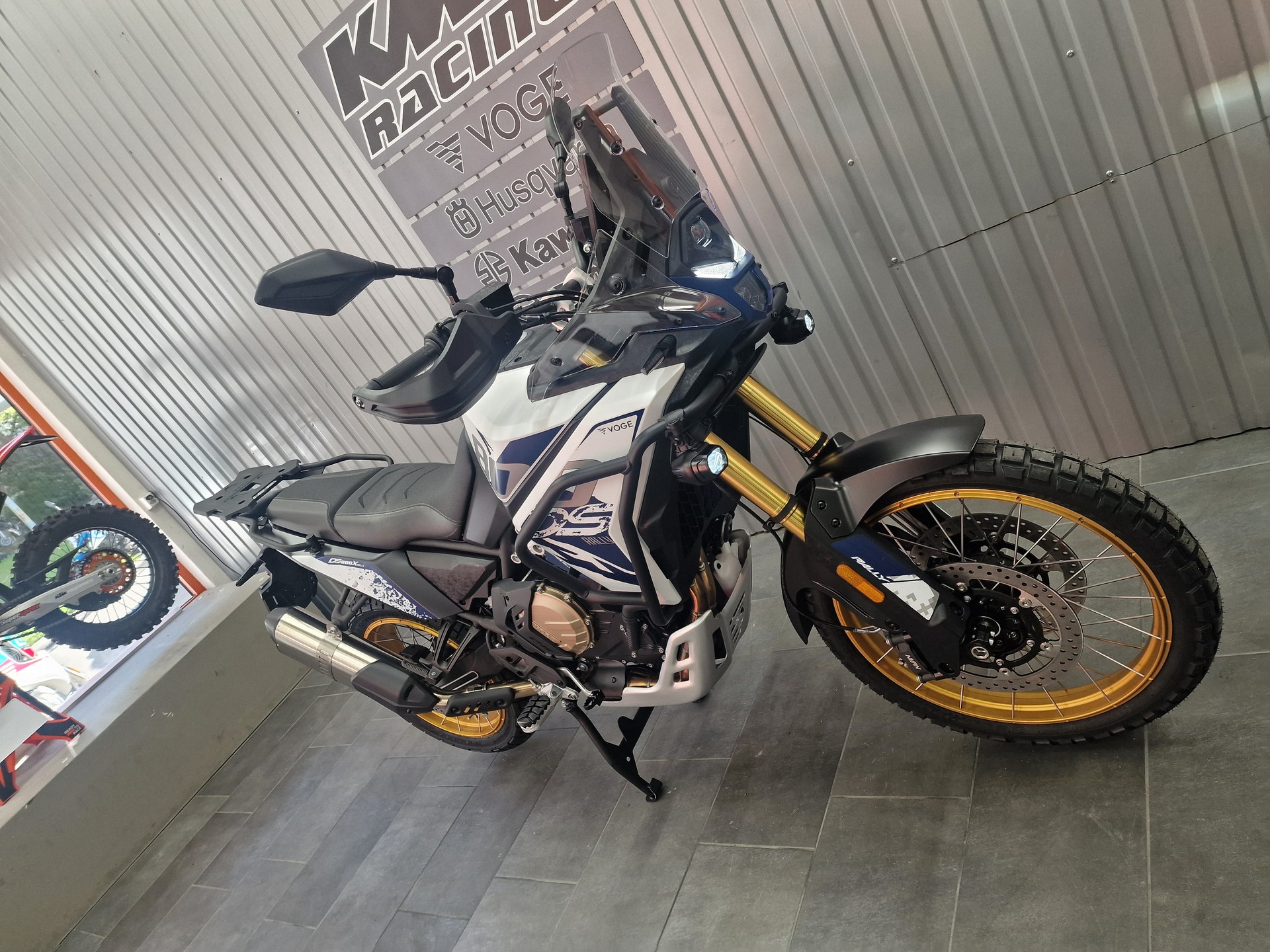 VOGE 800 DS Rally-image-4