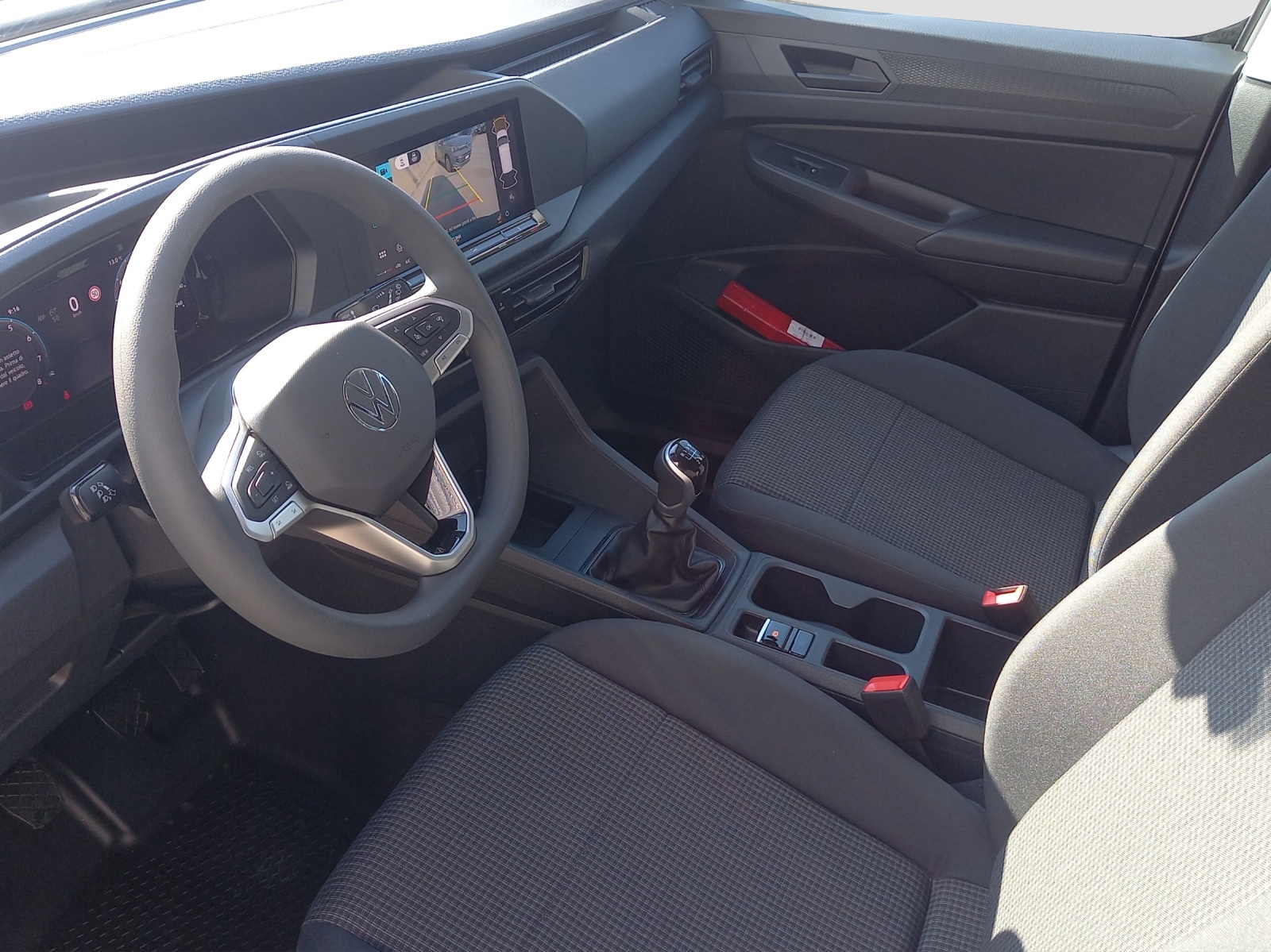 VW Caddy Cargo 1.5TSI Maxi-image-7