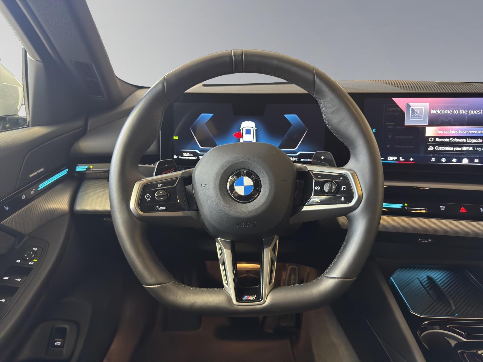 BMW 520d xDrive Touring M Sport-image-9