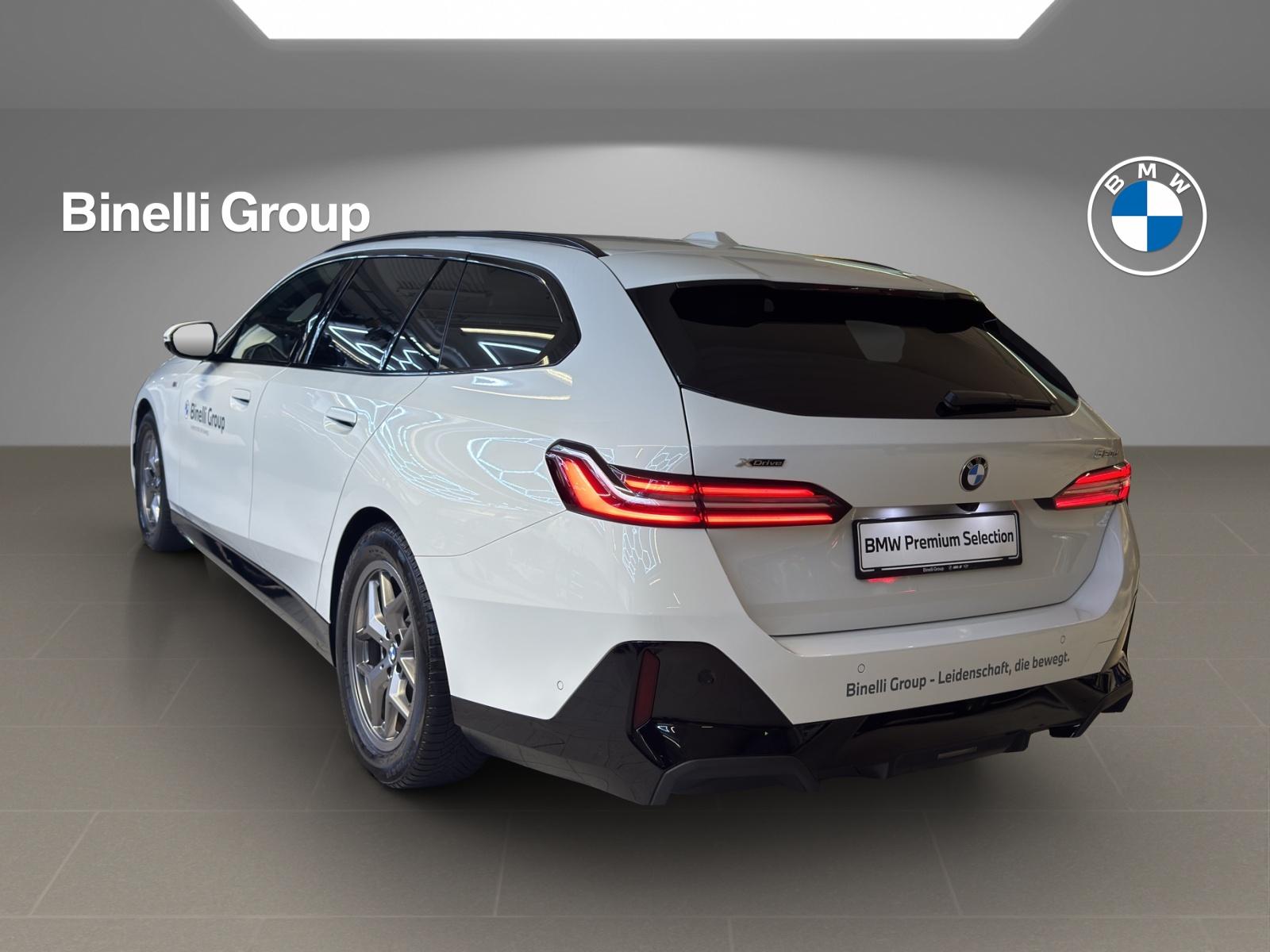 BMW 520d xDrive Touring M Sport-image-2