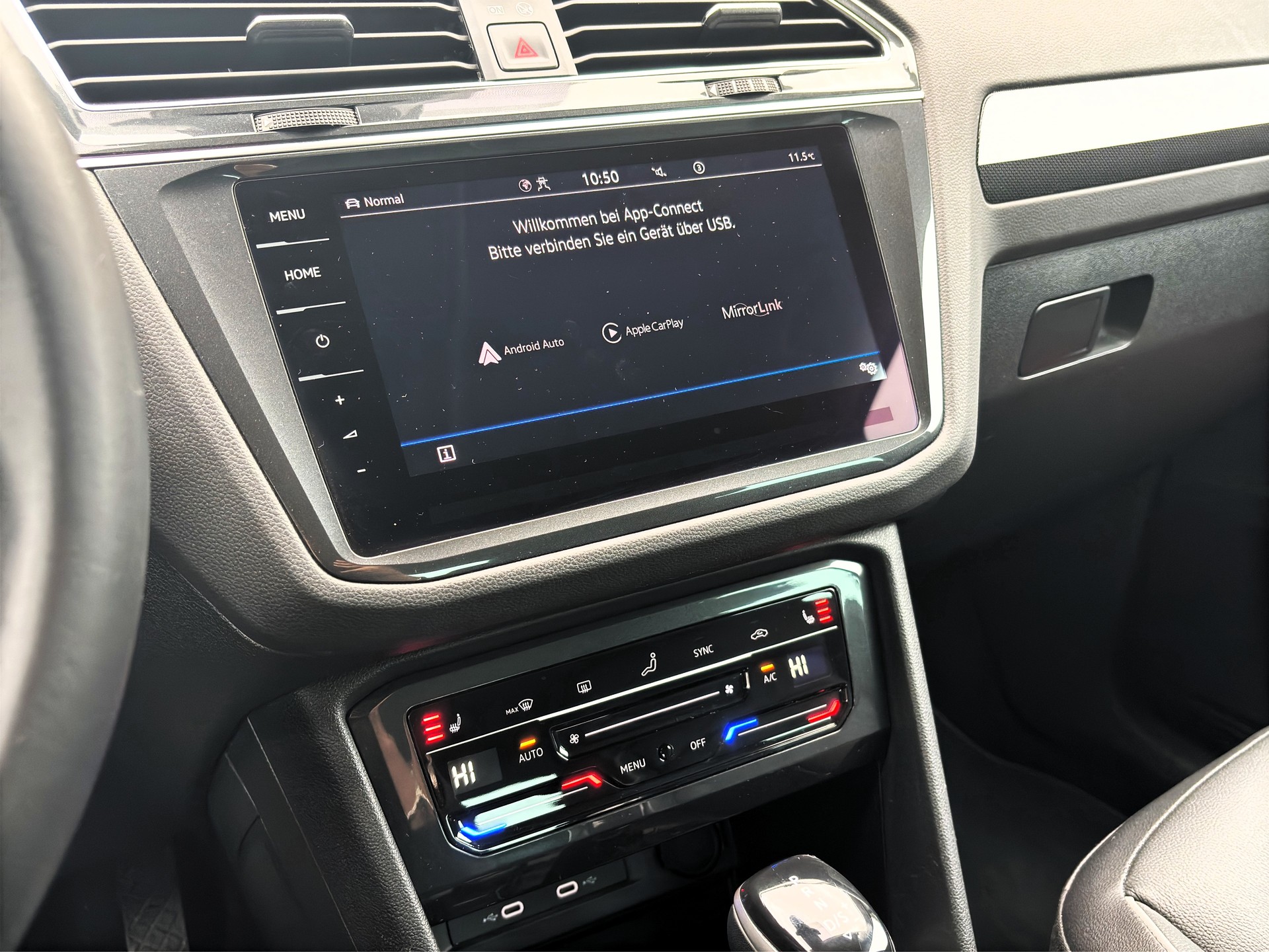 VW Tiguan 2.0 TDI SCR Elegance * VOLLLEDER * 4Motion DSG-image-11
