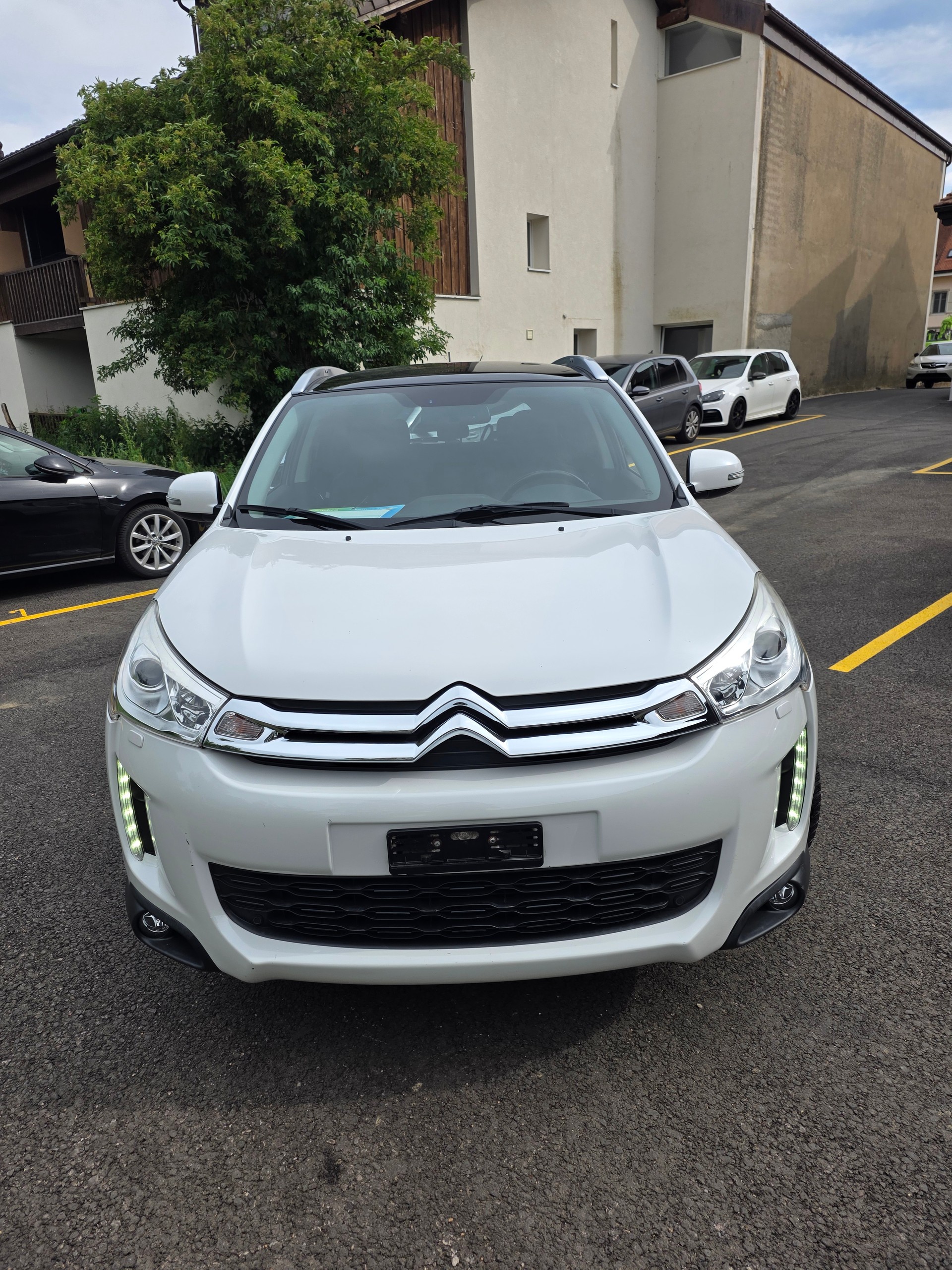 CITROEN C4 Aircross 1.6 HDi Exclusive 4WD-image-7