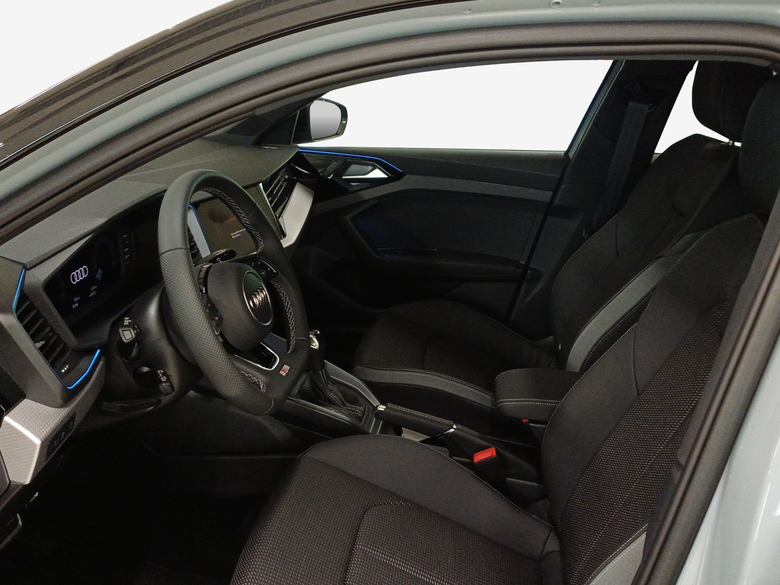 AUDI A1 Sportback 30 TFSI S Line Attraction S-tronic-image-7