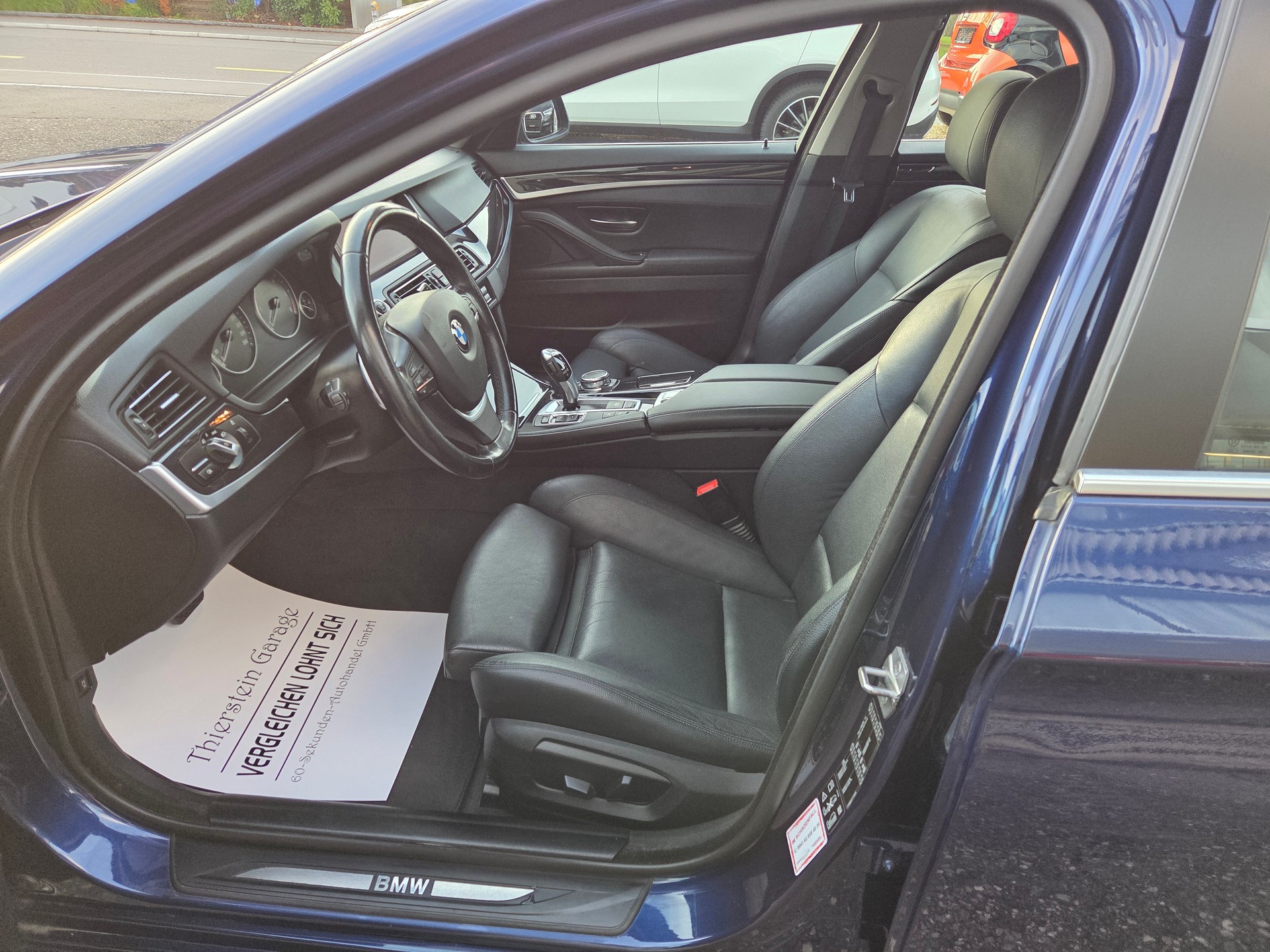 BMW 520d Touring xDrive Steptronic-image-10