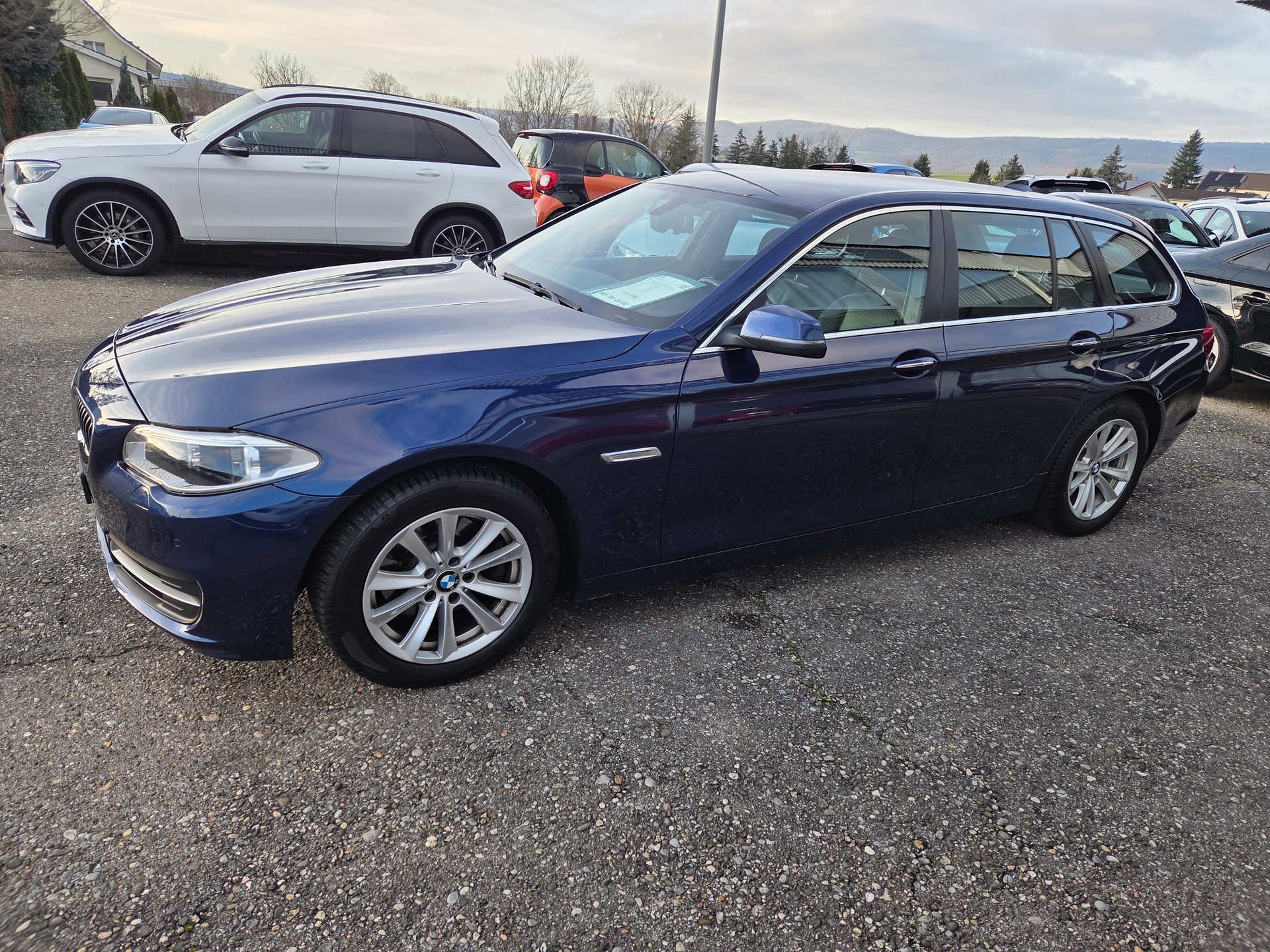 BMW 520d Touring xDrive Steptronic-image-4