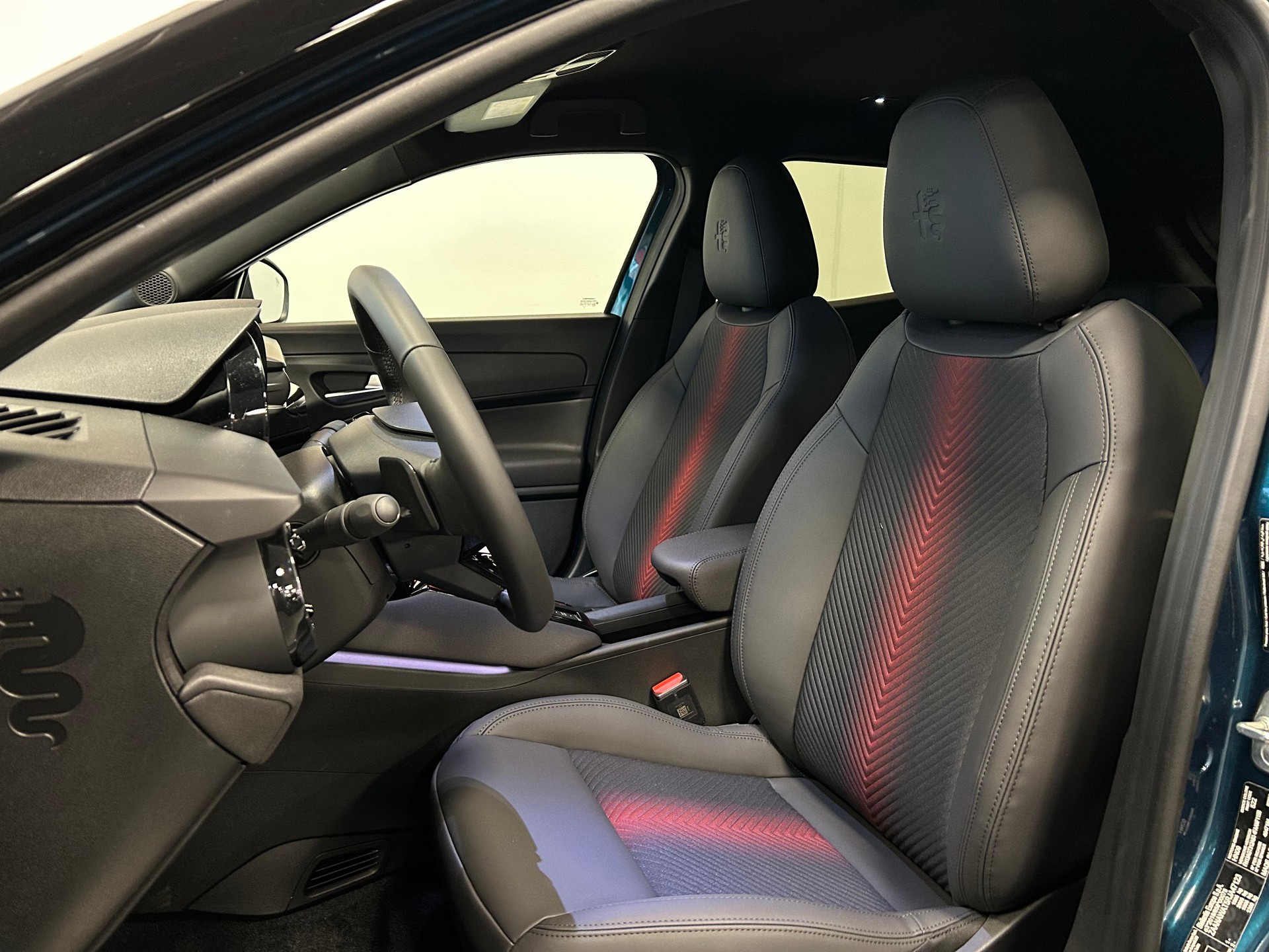 ALFA ROMEO Junior 1.2 Ibrida Q4-image-9