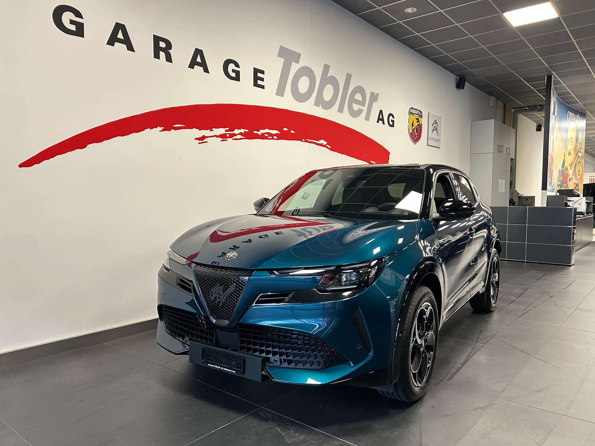 ALFA ROMEO Junior 1.2 Ibrida Q4-image-2