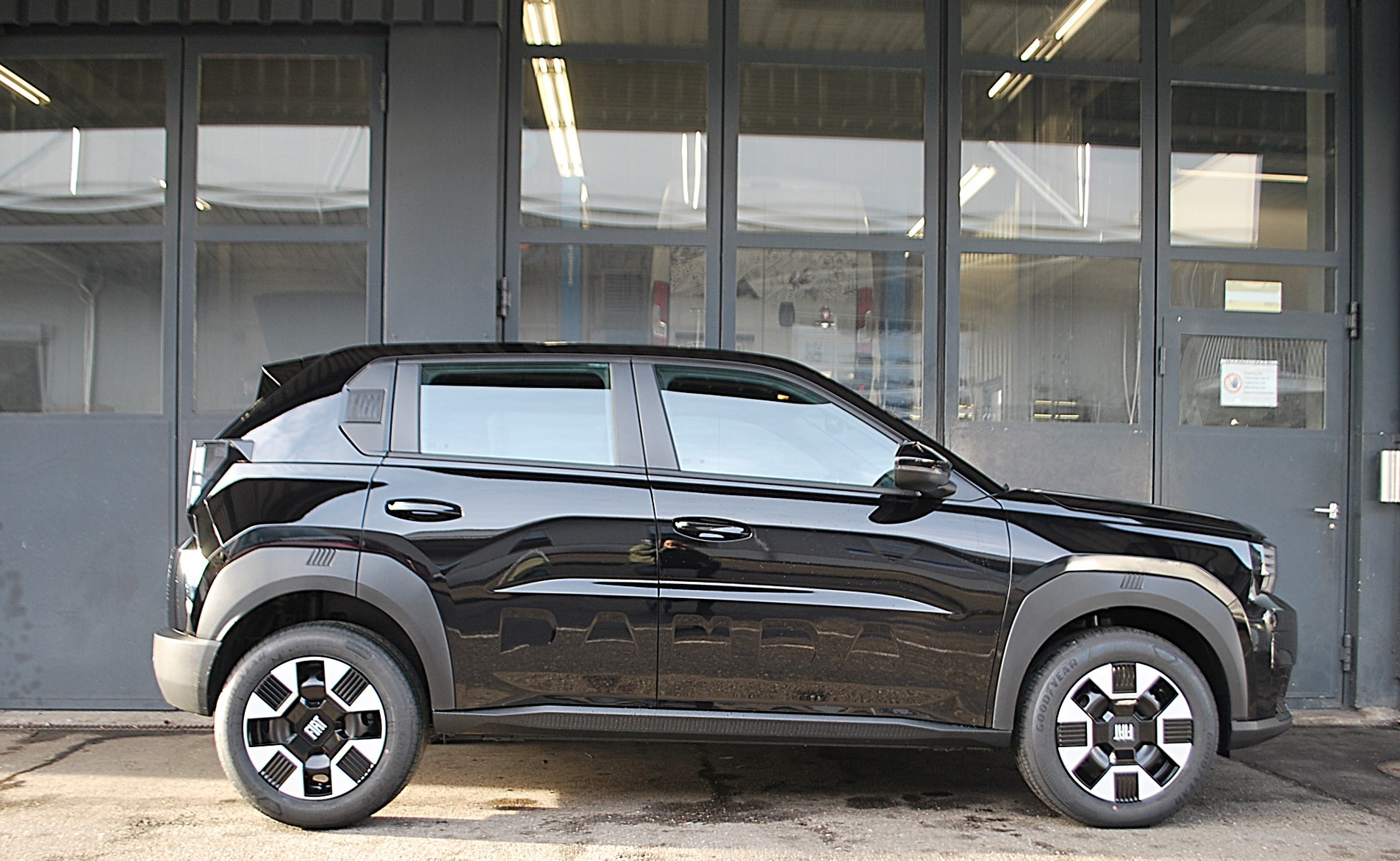 FIAT Grande Panda MHEV Icon-image-2