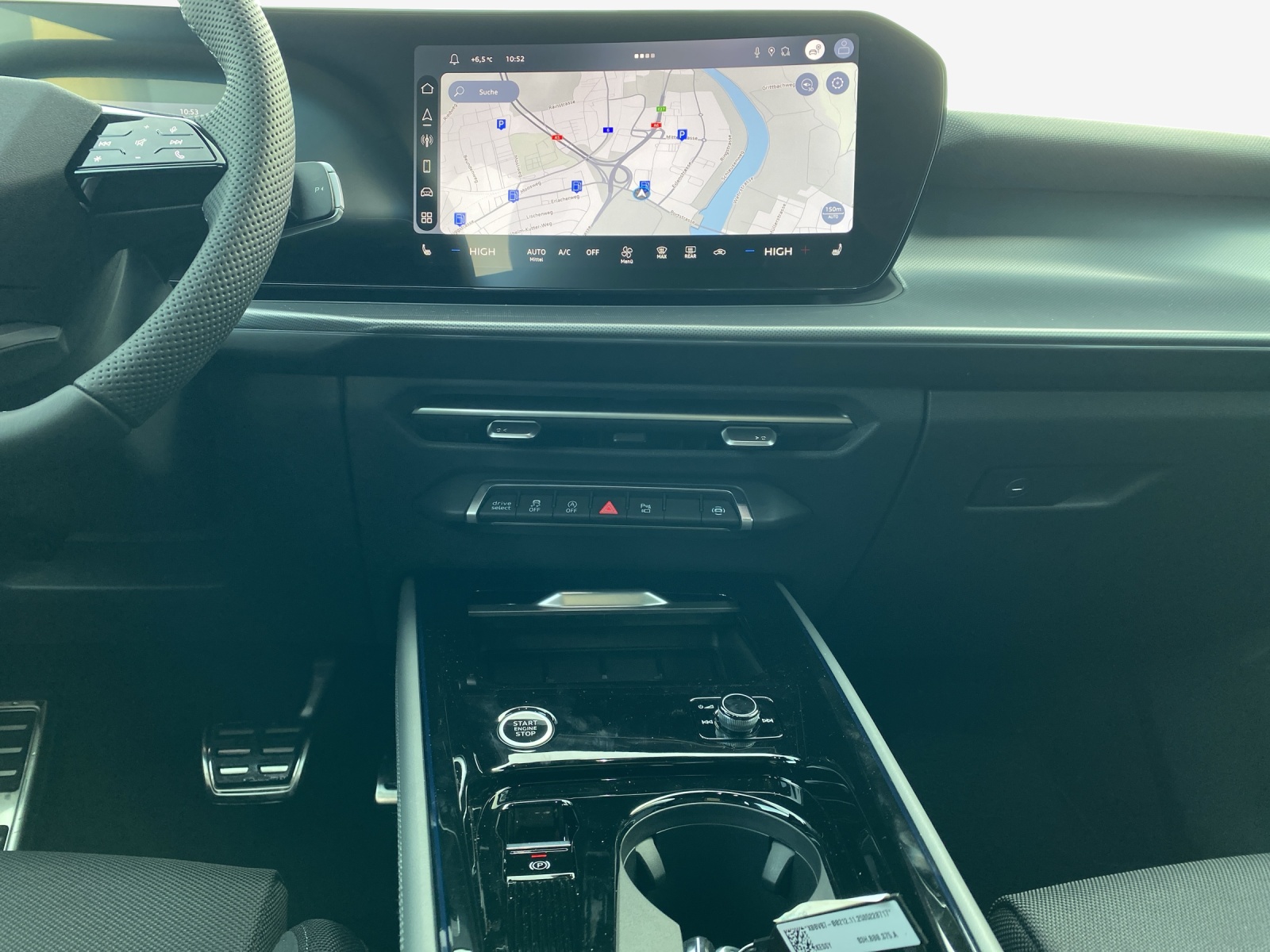 AUDI Q3 SUV 110 kW TFSI S tronic-image-10