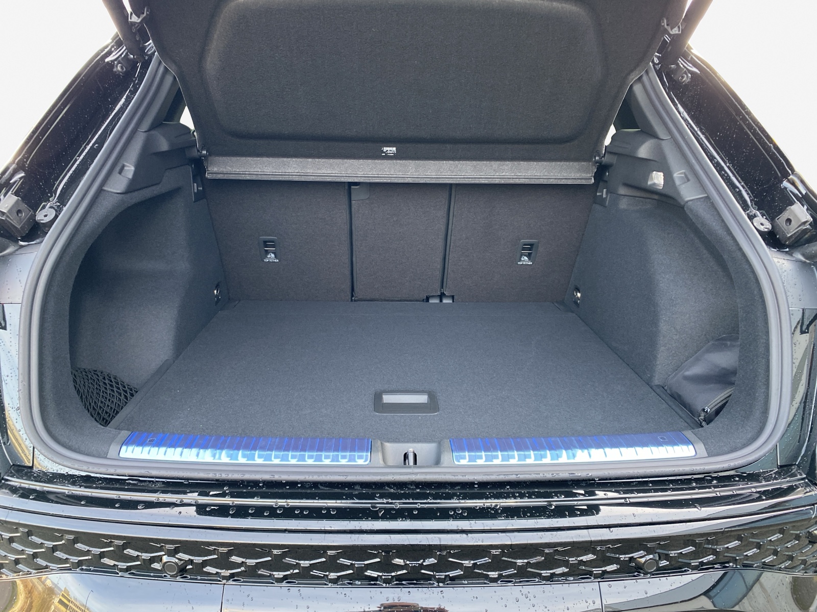 AUDI Q3 SUV 110 kW TFSI S tronic-image-12