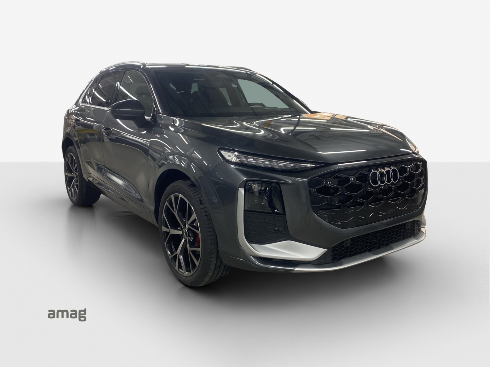 AUDI Q3 SUV 110 kW TFSI S tronic-image-5