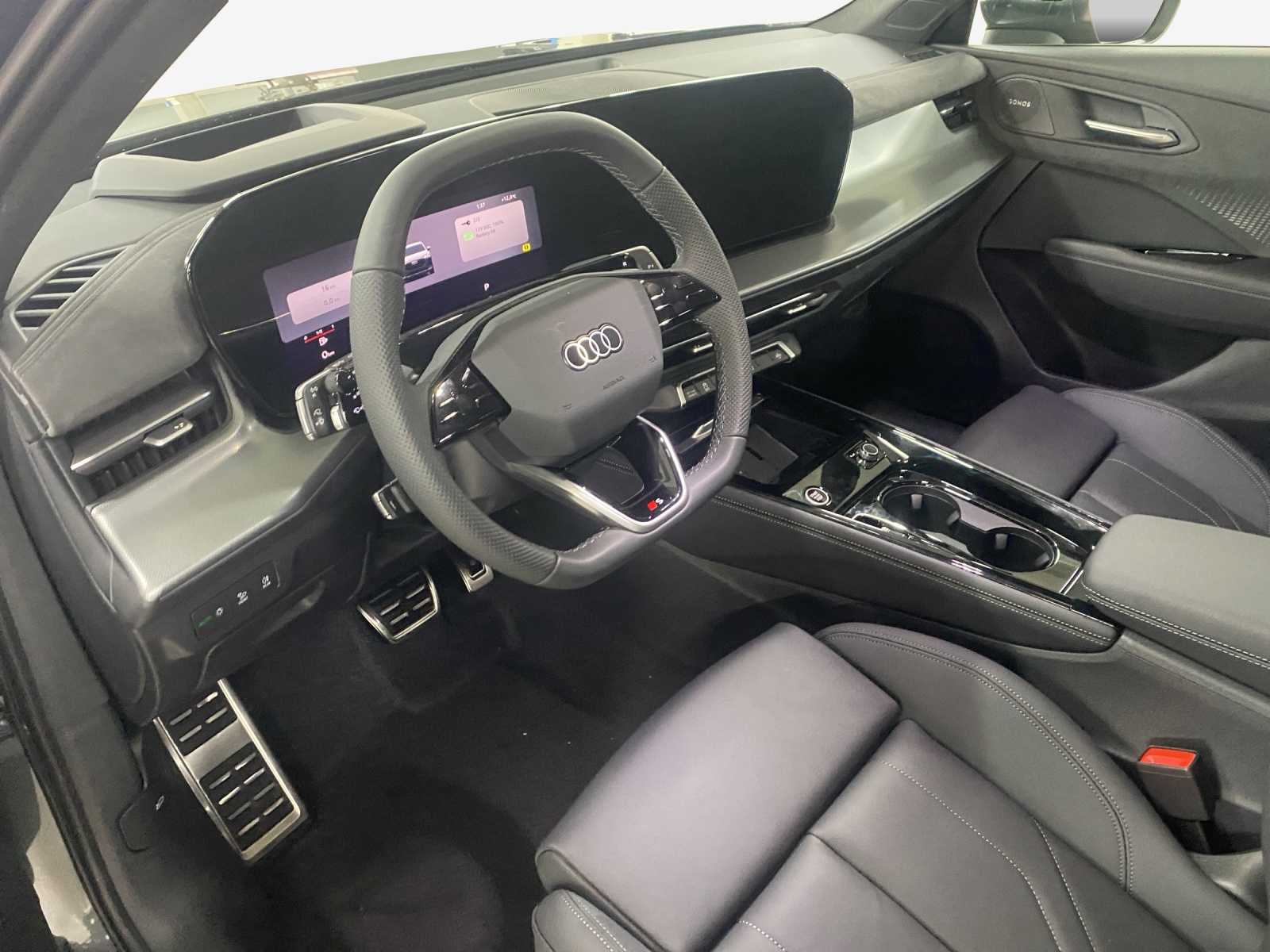 AUDI Q3 SUV 110 kW TFSI S tronic-image-14