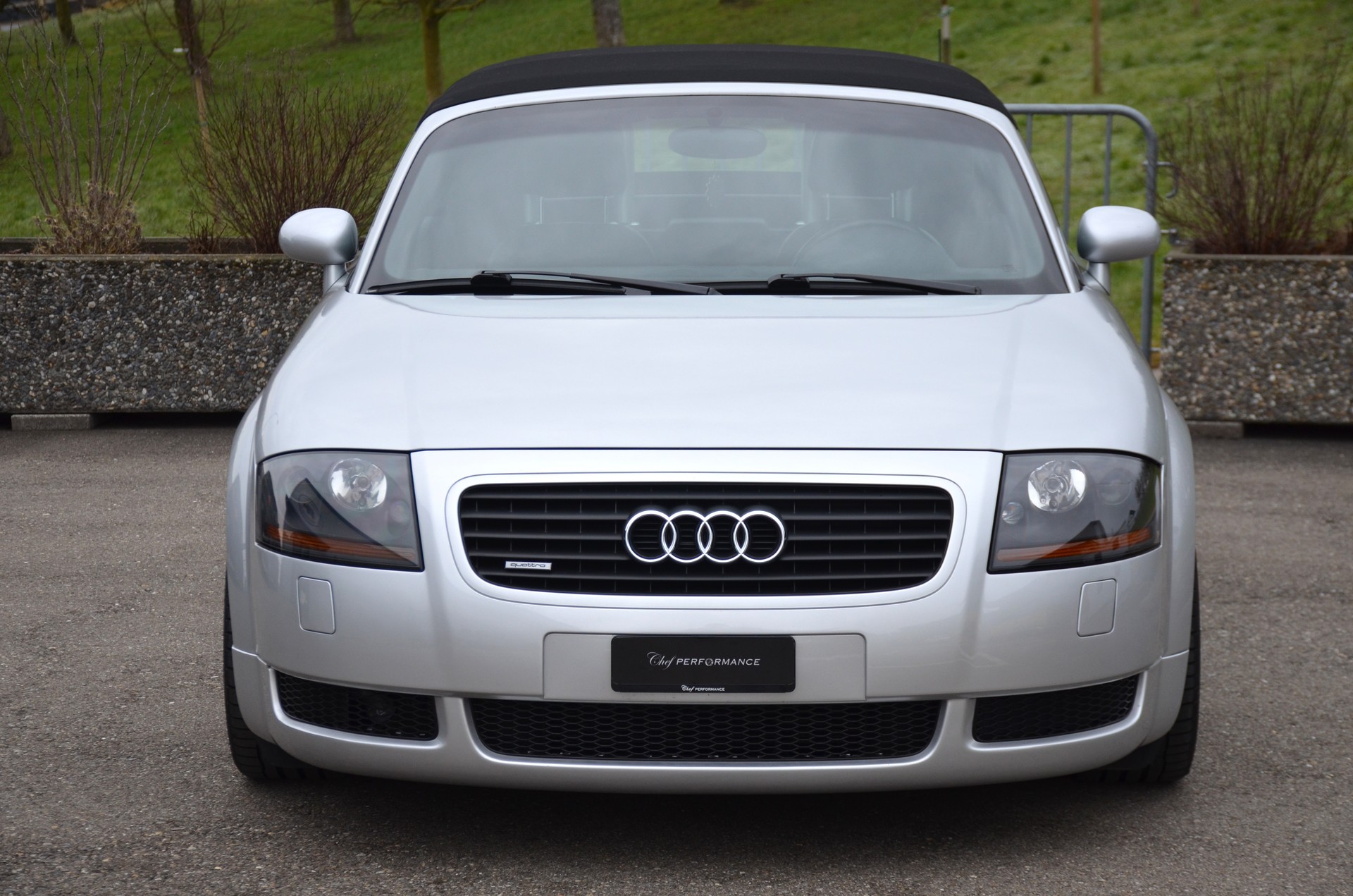 AUDI TT Roadster 1.8 T quattro-image-1